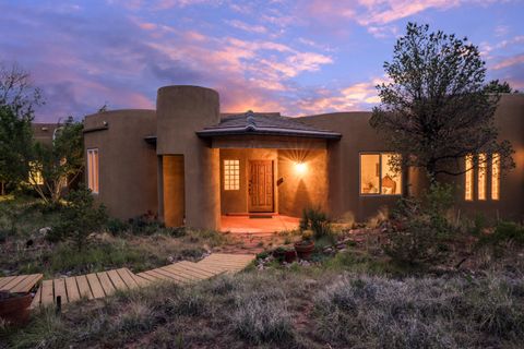 Photo of 82 KIVA Place, Sandia Park, NM 87047 (MLS # 1097085)