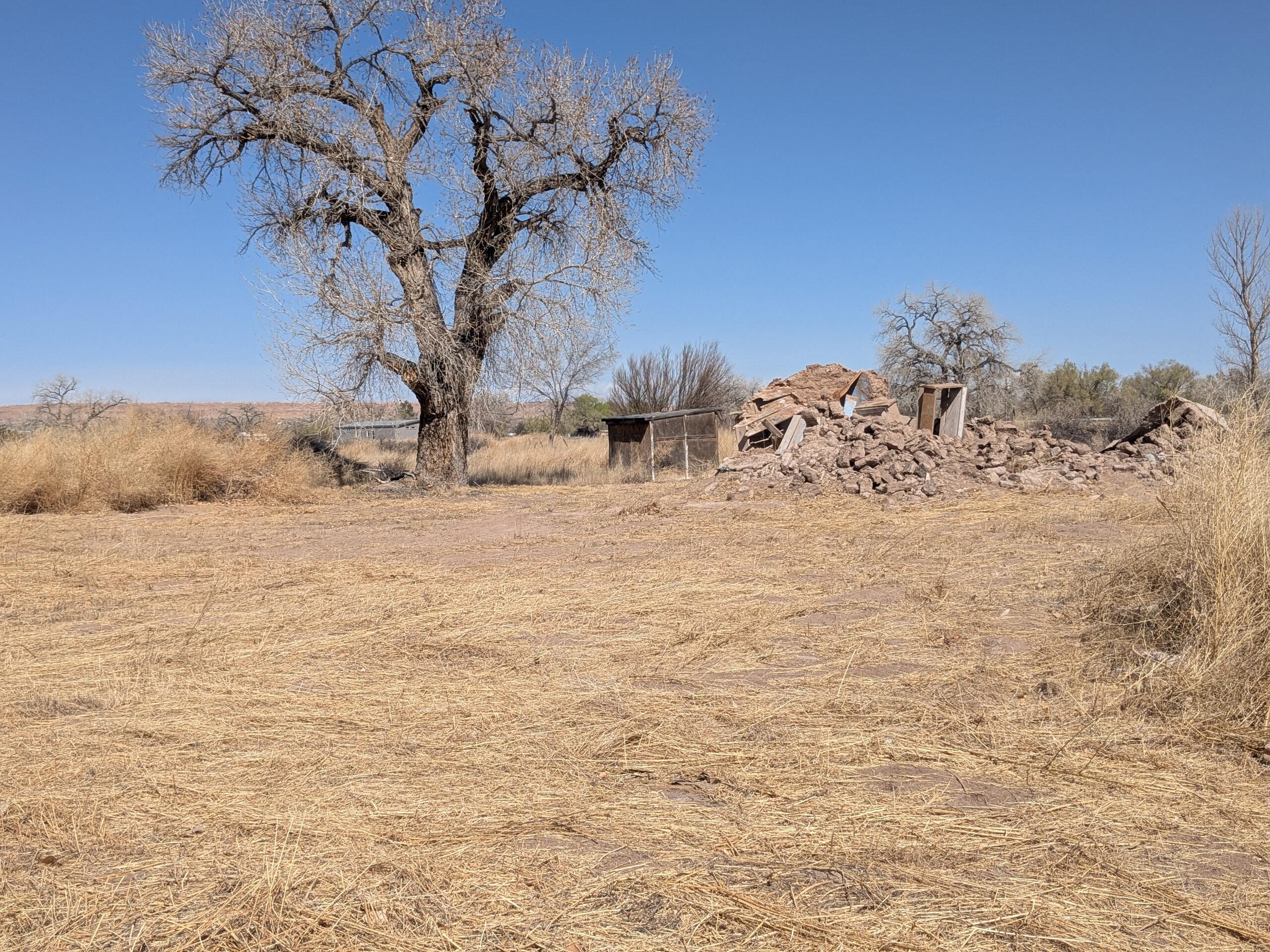 30 Cordova Road, Belen, New Mexico image 1