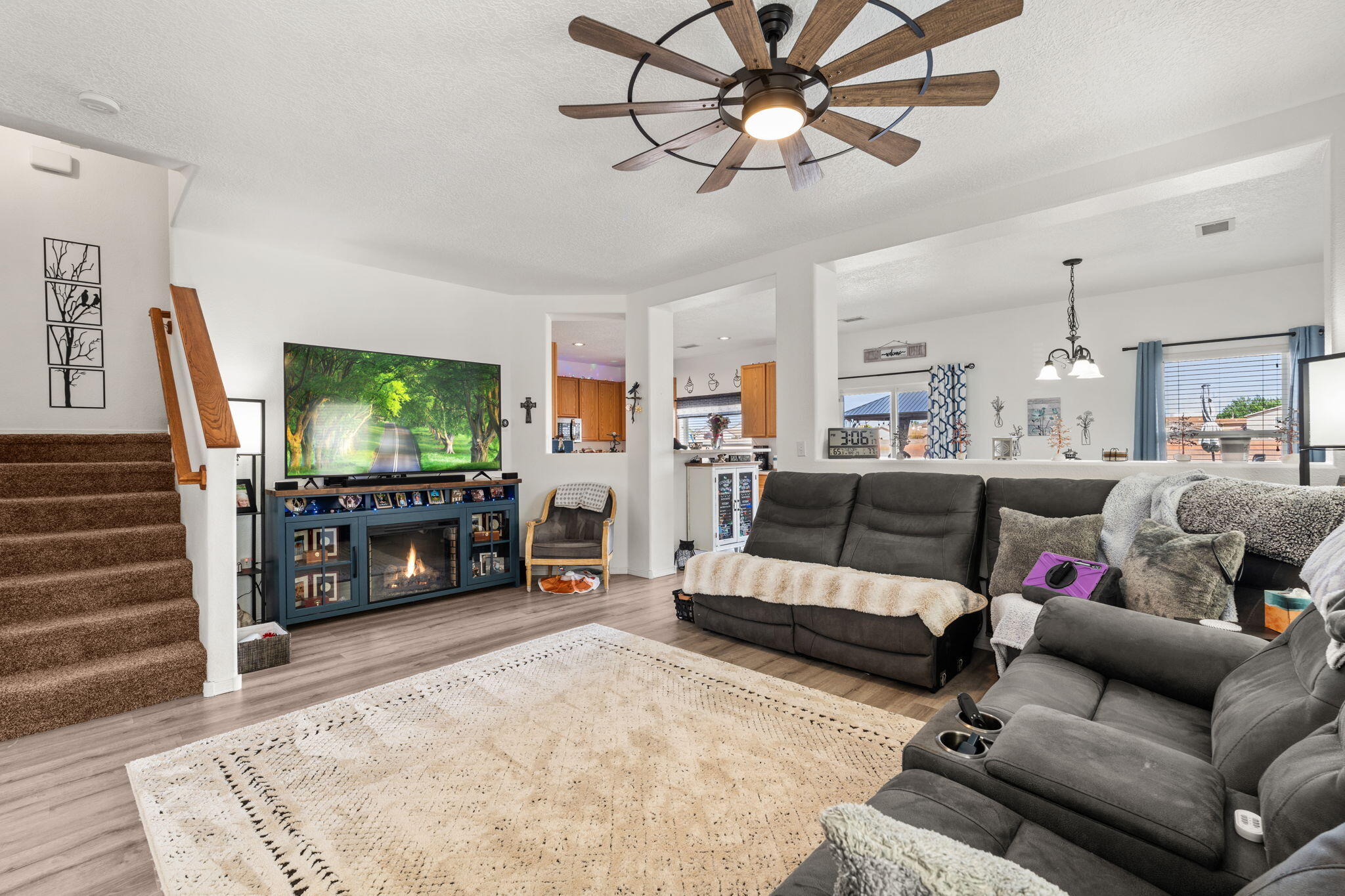 3636 Clear Creek Road, Rio Rancho, New Mexico image 8