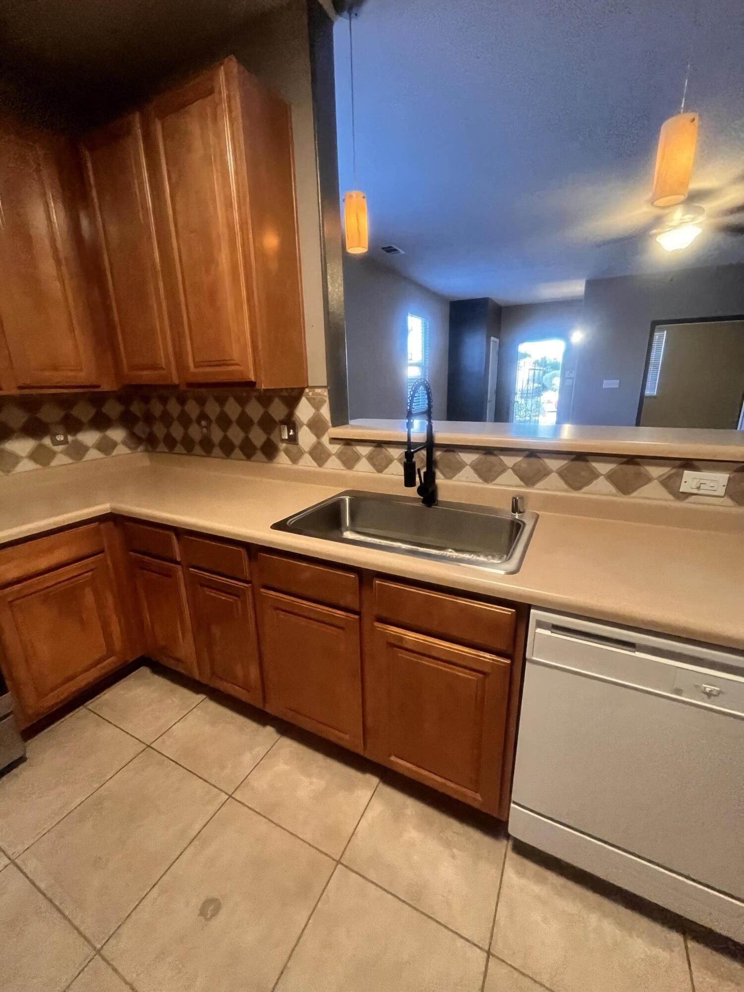 9315 Daisy Summer Avenue, Albuquerque, New Mexico image 10