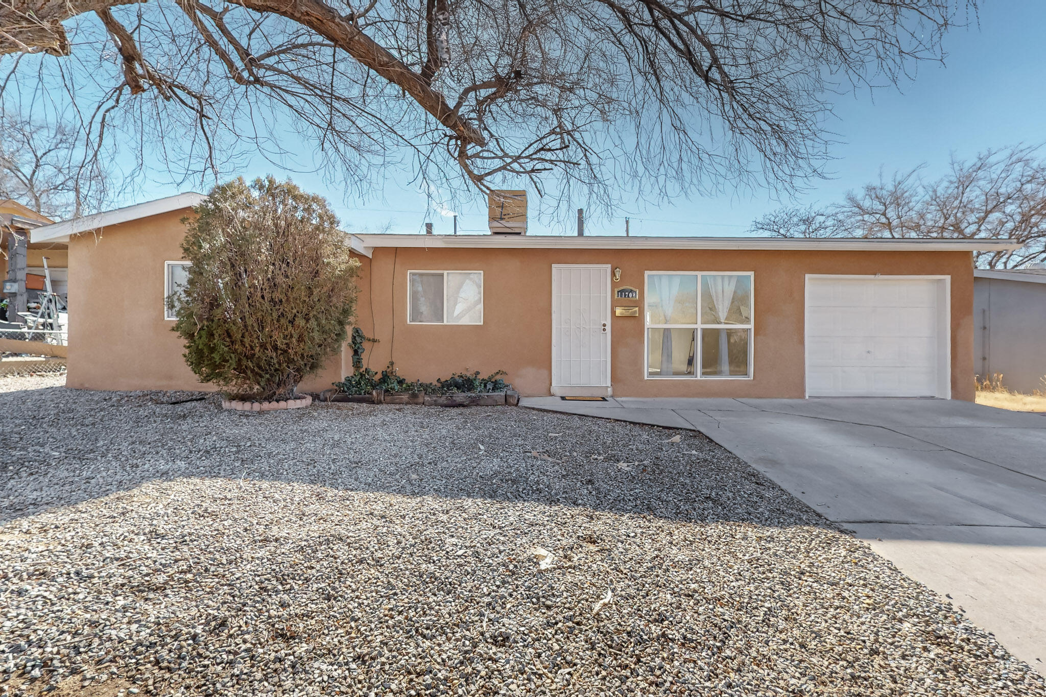 11708 Summer Avenue, Albuquerque, New Mexico image 2