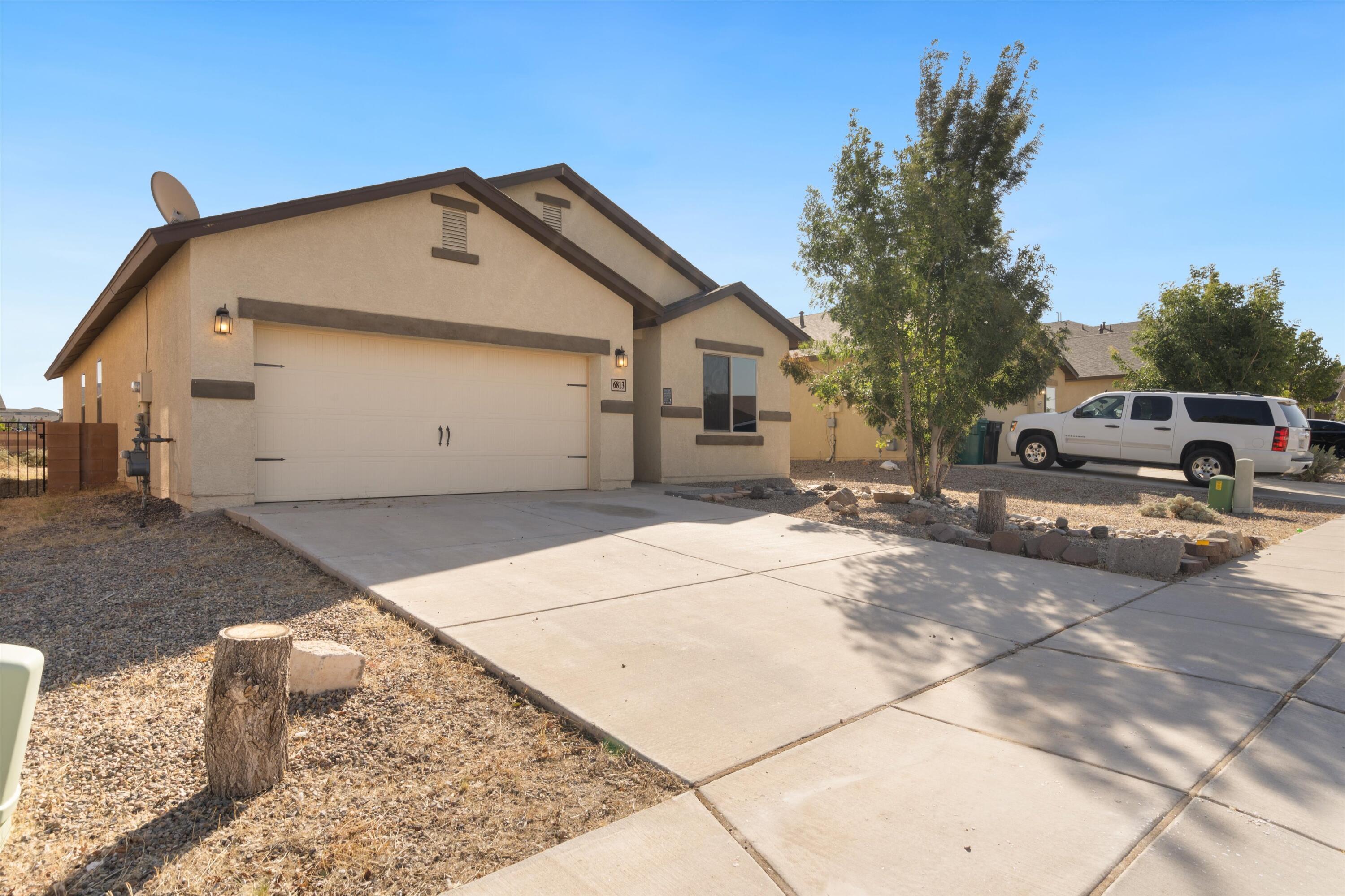 6813 Mountain Hawk Loop, Rio Rancho, New Mexico image 3