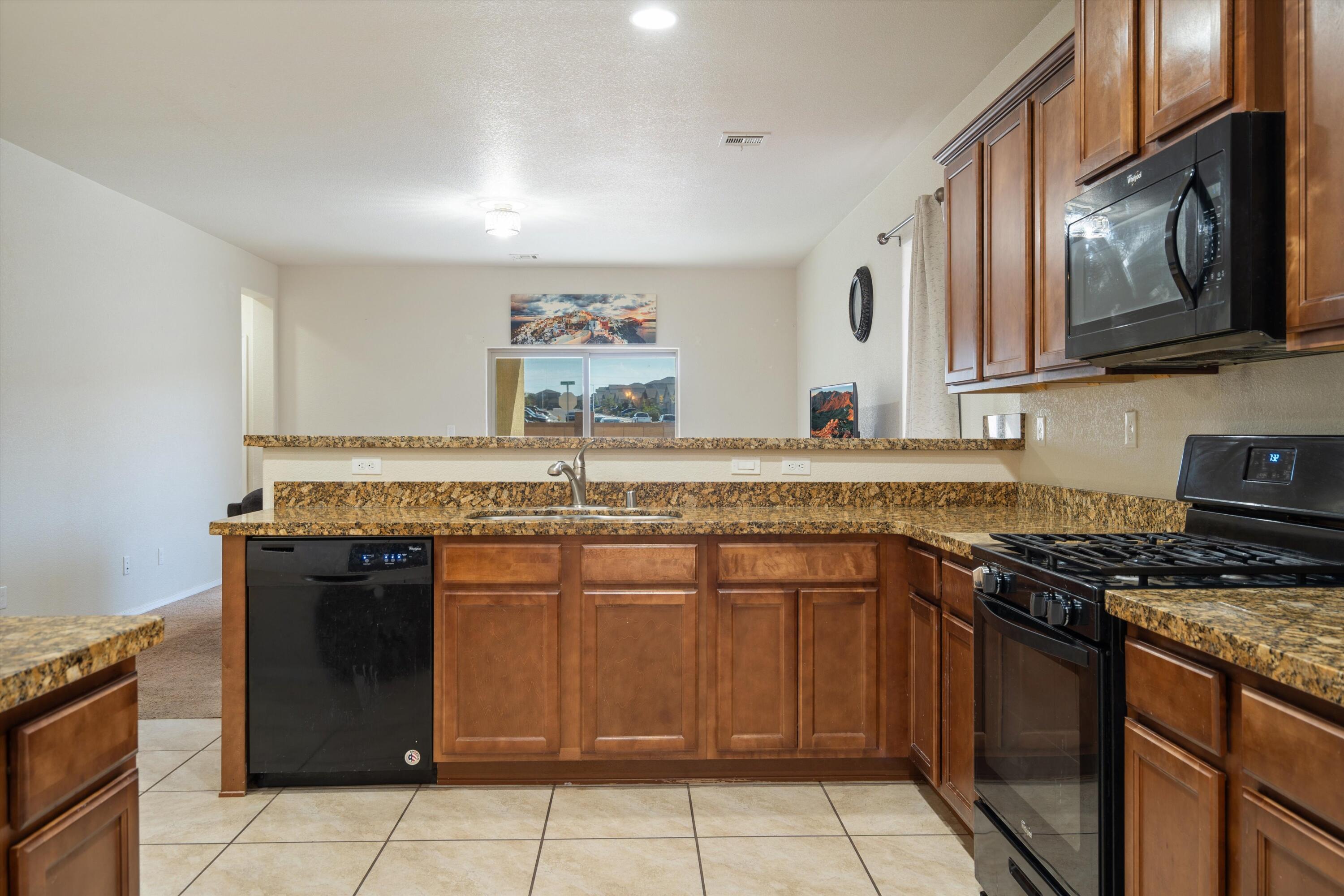 6813 Mountain Hawk Loop, Rio Rancho, New Mexico image 8