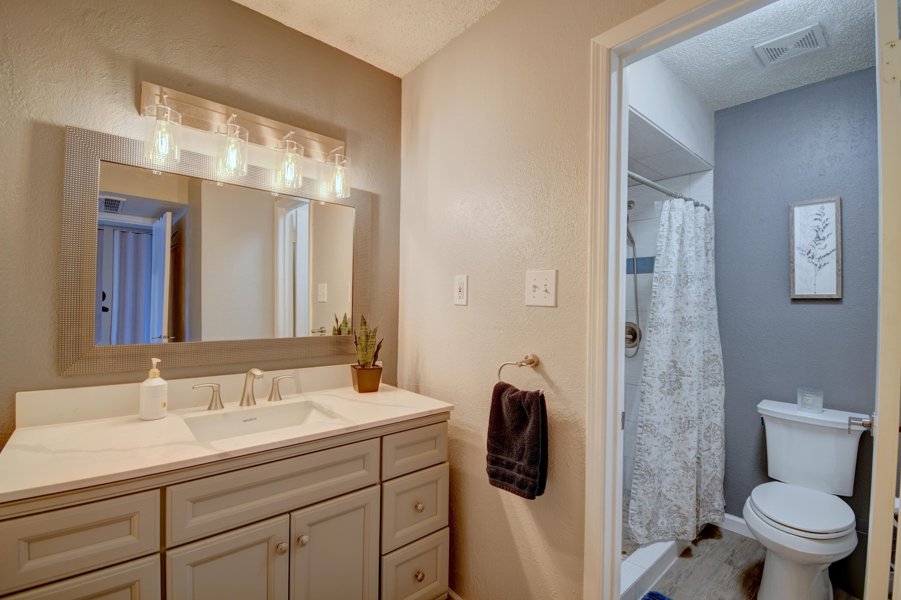 4713 Country Club Lane #D-4, Albuquerque, New Mexico image 10
