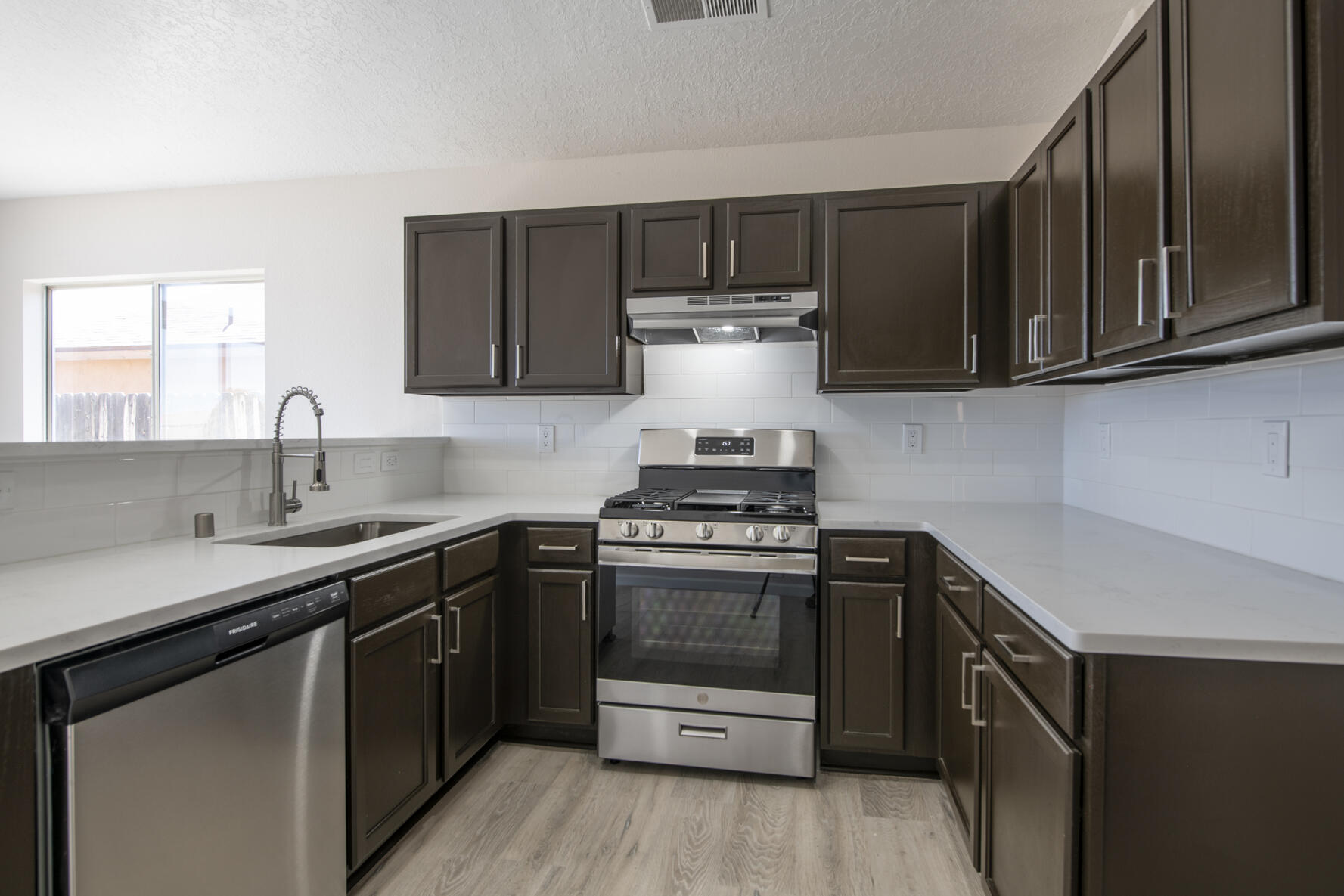 7016 Angela Drive, Rio Rancho, New Mexico image 12