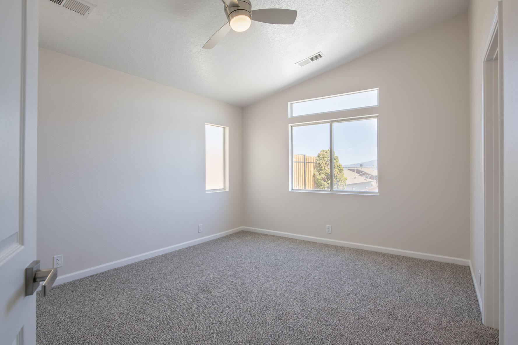 7016 Angela Drive, Rio Rancho, New Mexico image 18