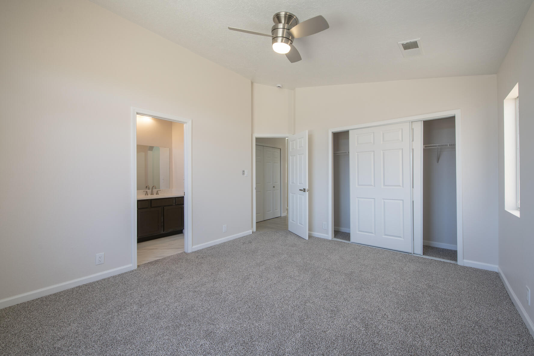 7016 Angela Drive, Rio Rancho, New Mexico image 20