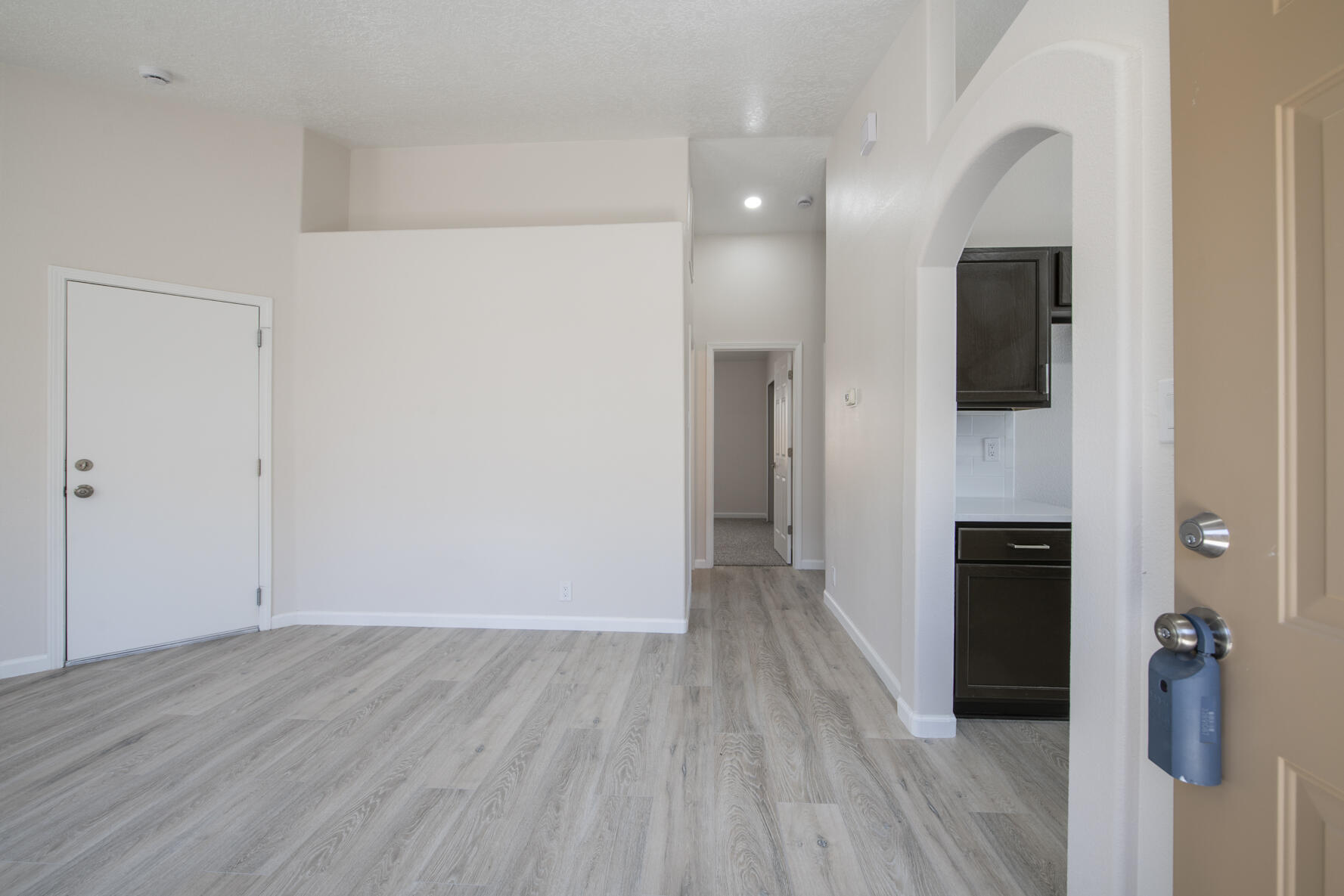 7016 Angela Drive, Rio Rancho, New Mexico image 4