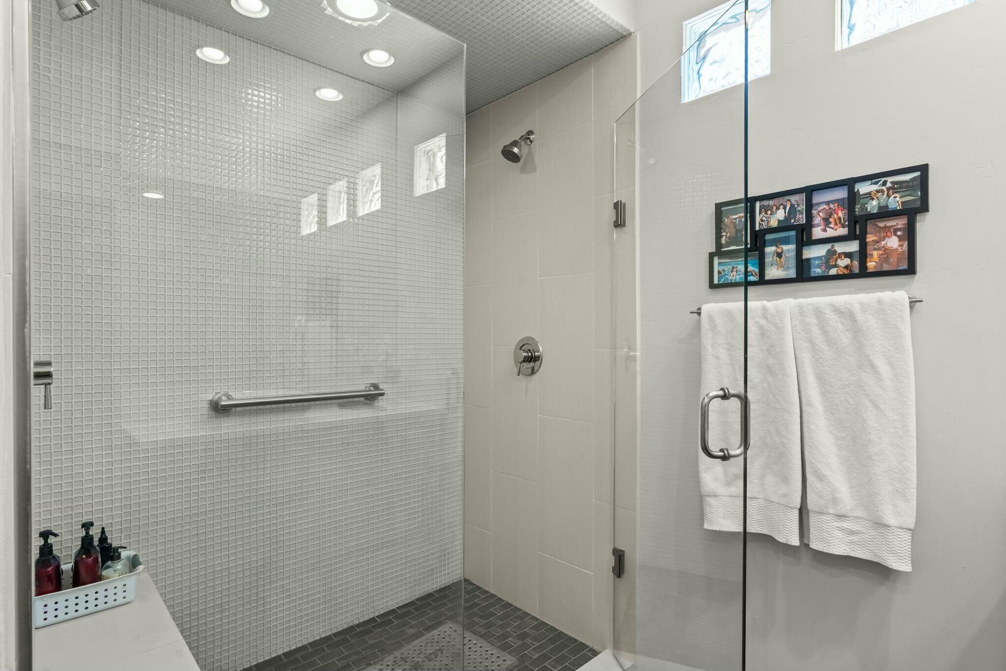 704 Laguna Boulevard, Albuquerque, New Mexico image 27