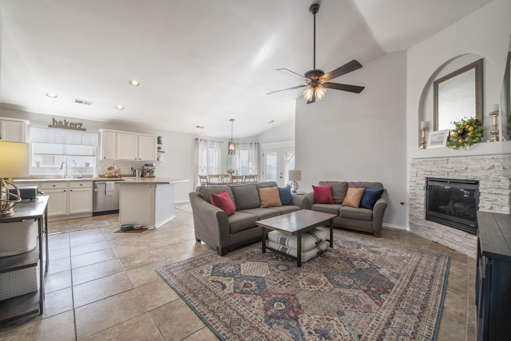 800 Ocate Meadows Drive, Rio Rancho, New Mexico image 7