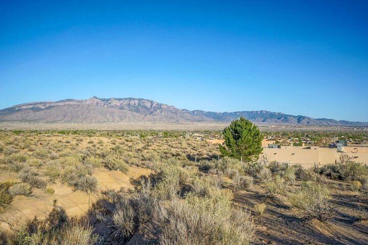 189 Tierra Encantada Road, Corrales, New Mexico image 1