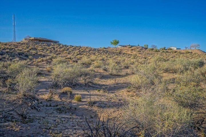 189 Tierra Encantada Road, Corrales, New Mexico image 8