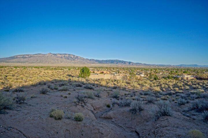 189 Tierra Encantada Road, Corrales, New Mexico image 6