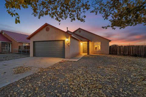 Photo of 2304 Tompiro Drive NW, Albuquerque, NM 87120 (MLS # 1095194)