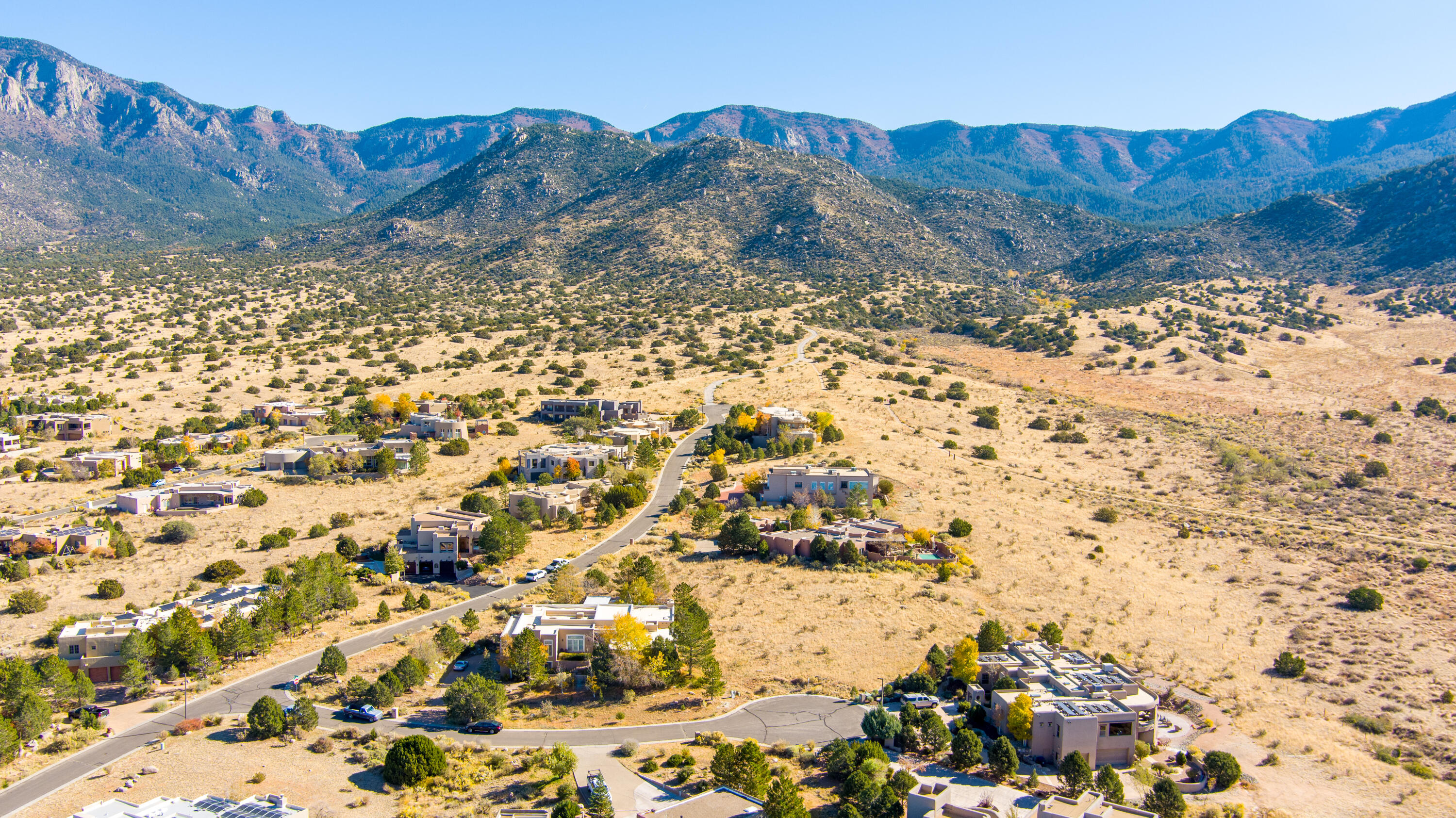 6008 Beargrass Court, Albuquerque, New Mexico image 10