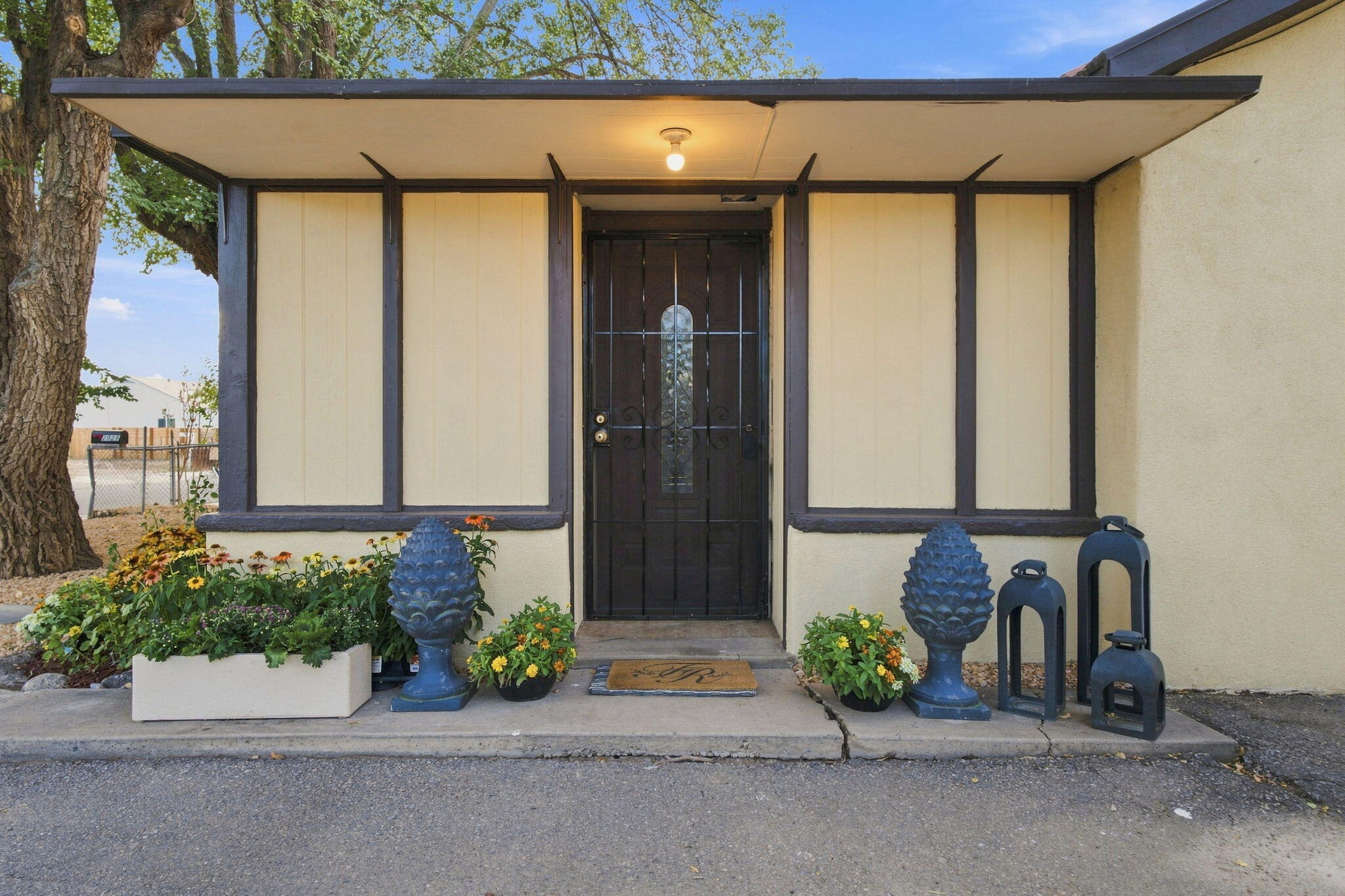 2929 Floral Road NW