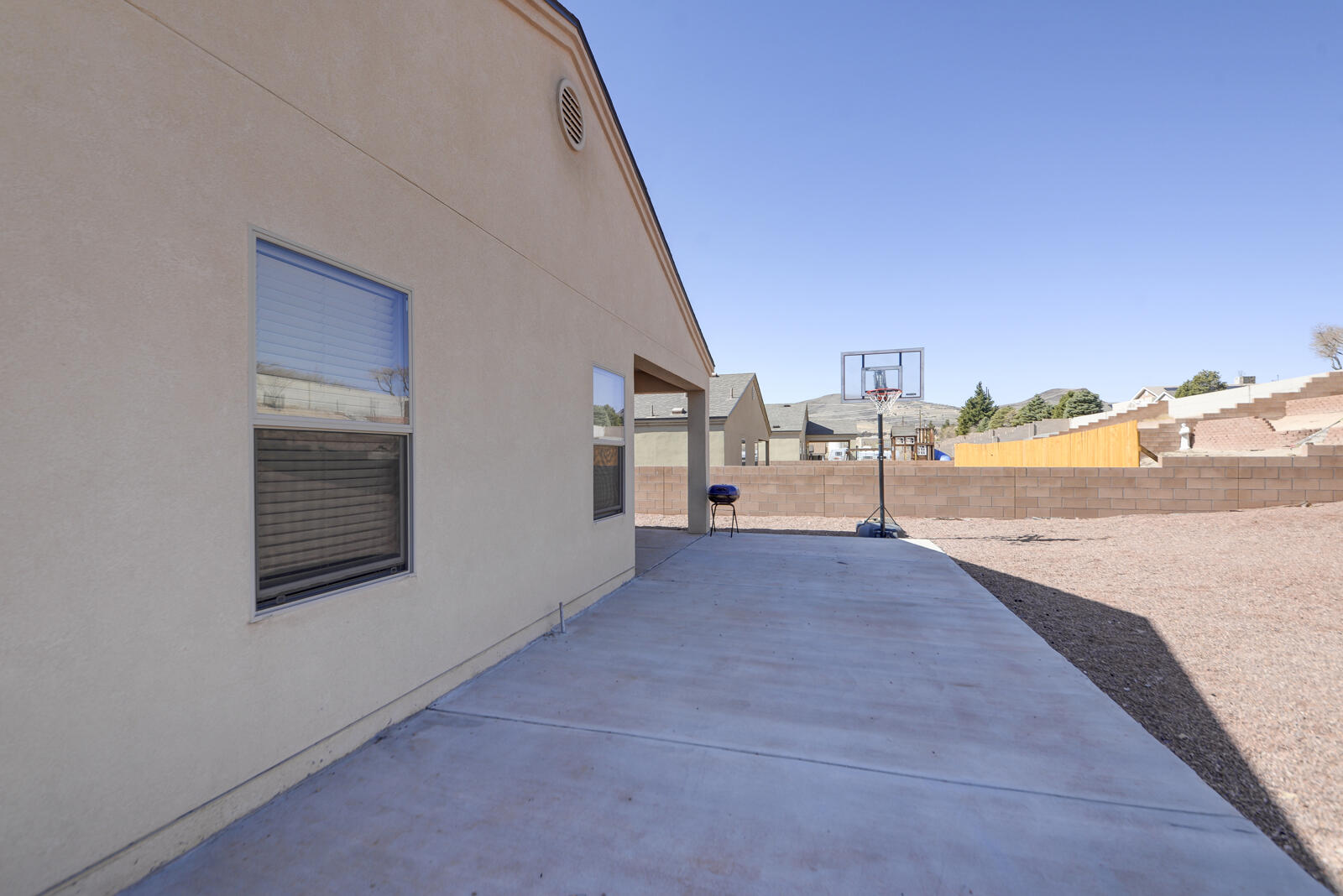 1950 Corta Rustica Rd, Los Lunas, New Mexico image 28