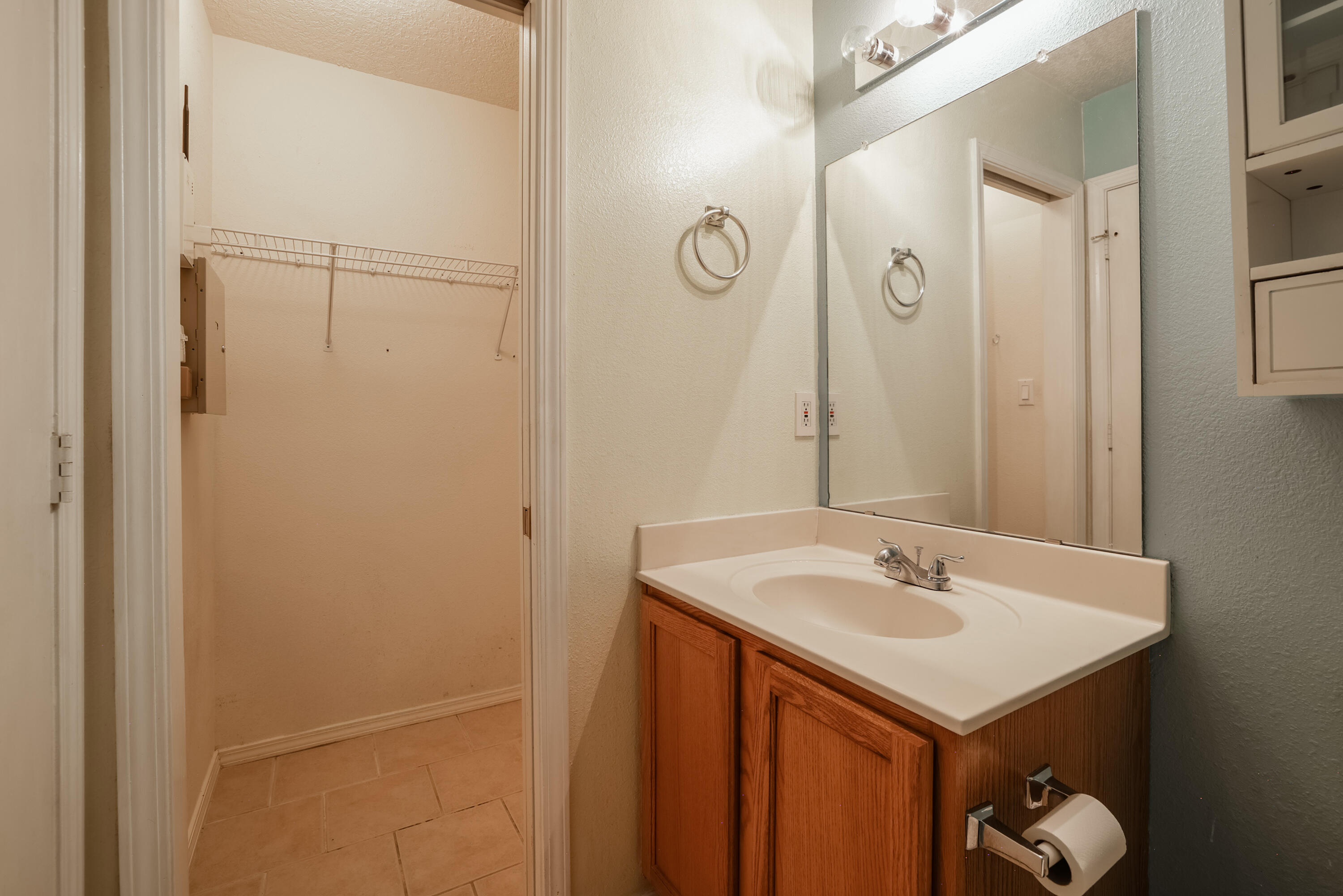 2216 Sea Foam Street, Albuquerque, New Mexico image 18