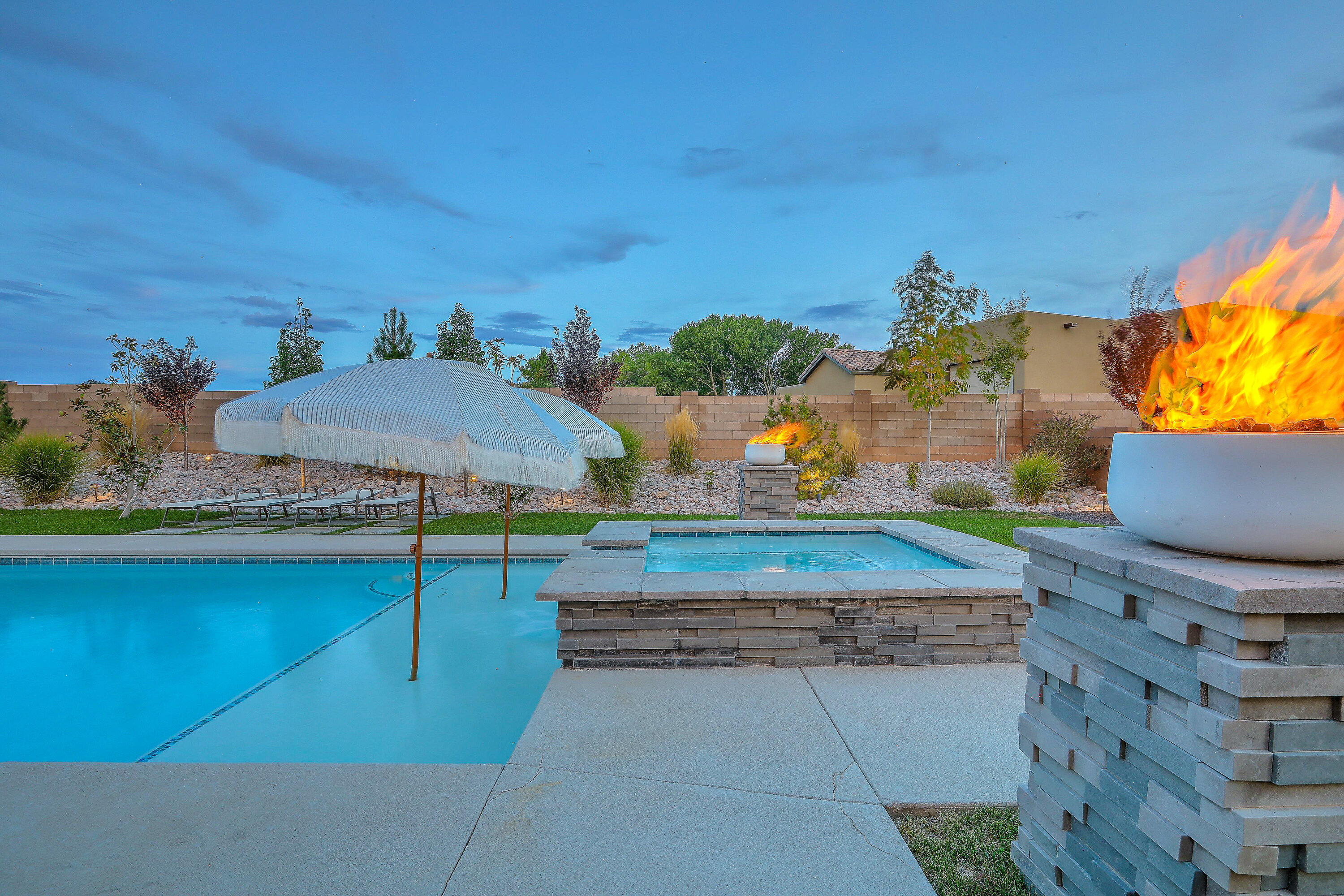 224 LAVENDER Place NE