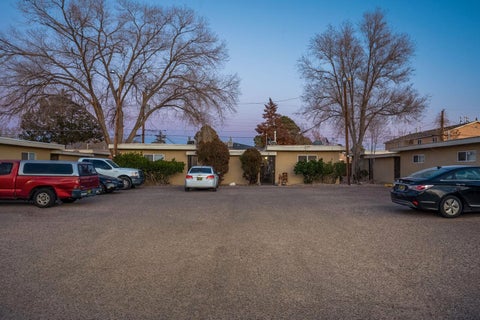 Multifamily For Sale - 1104 Palomas Drive<br/> Bernalillo County, Albuquerque, NM 87108