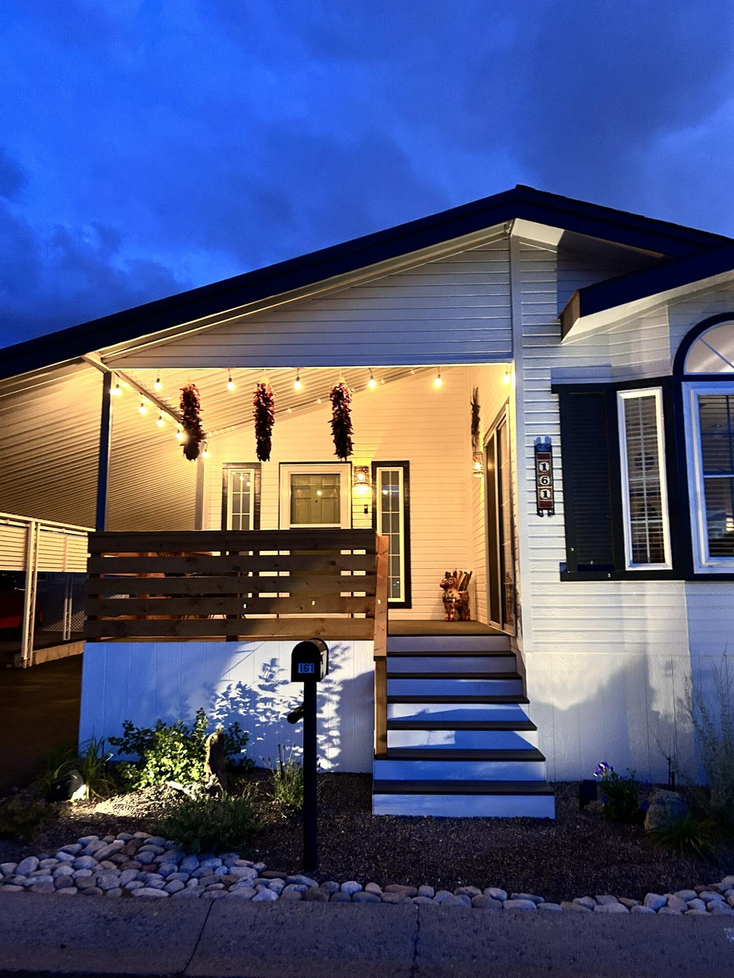 7112 Pan American East NE 161