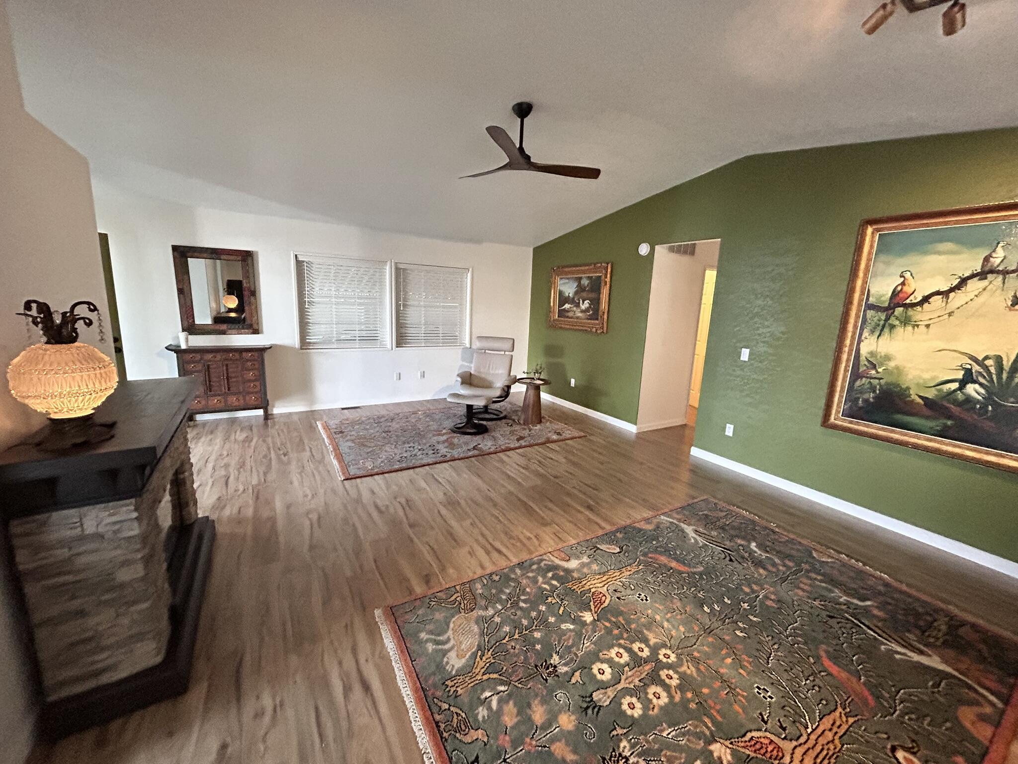 7112 Pan American East NE 161