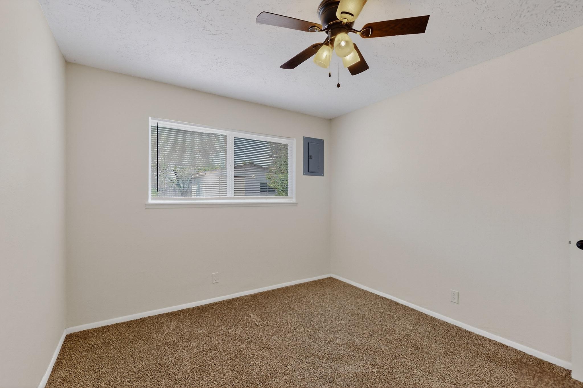 5644 Drake Avenue, Albuquerque, New Mexico image 25