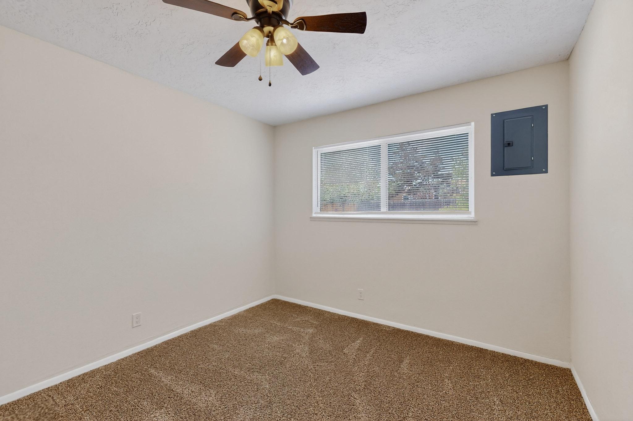 5644 Drake Avenue, Albuquerque, New Mexico image 24
