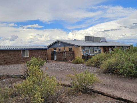 Photo of 500 NE Frontage Road, Polvadera, NM 87828 (MLS # 1096813)