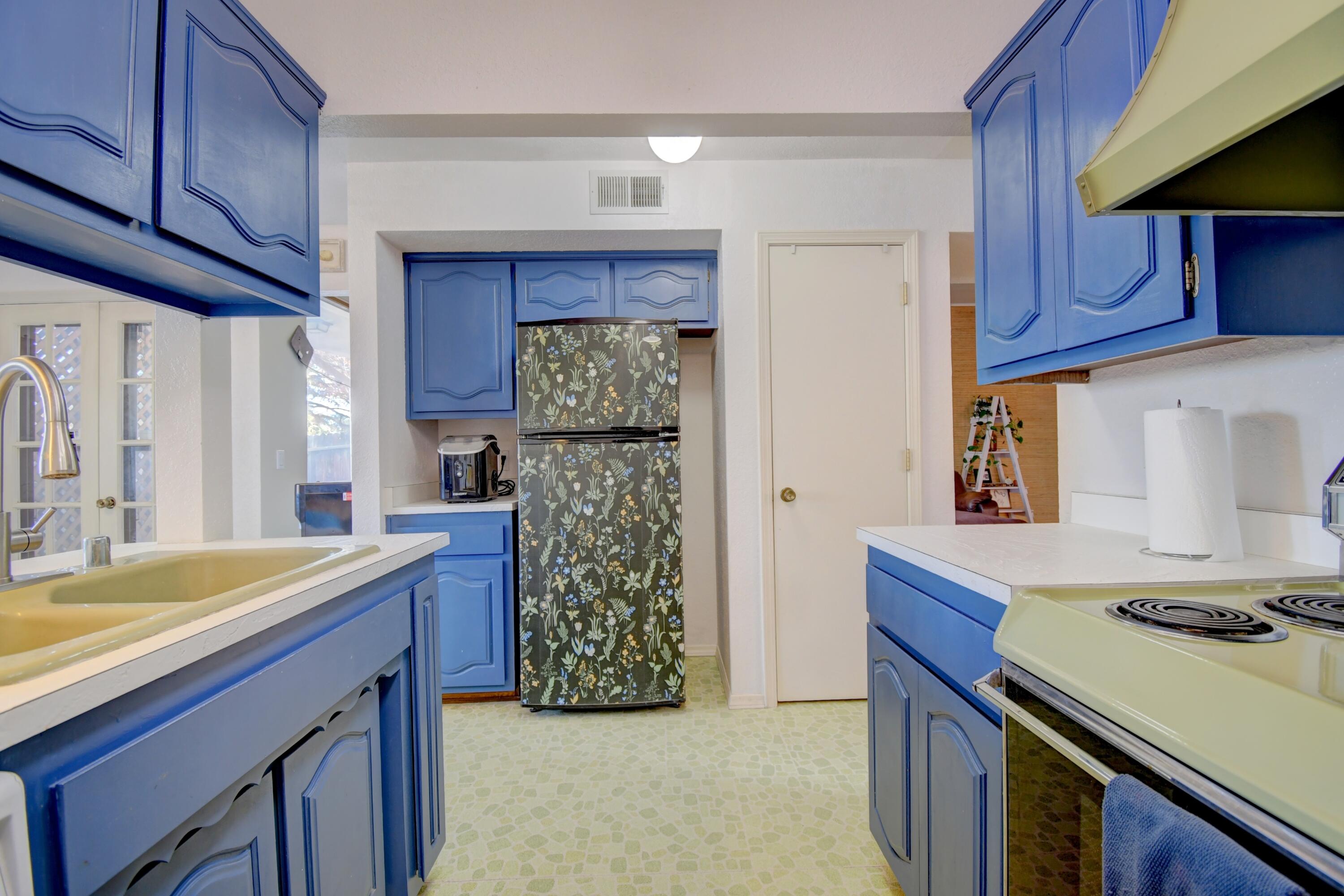 5121 Pinata Place NE