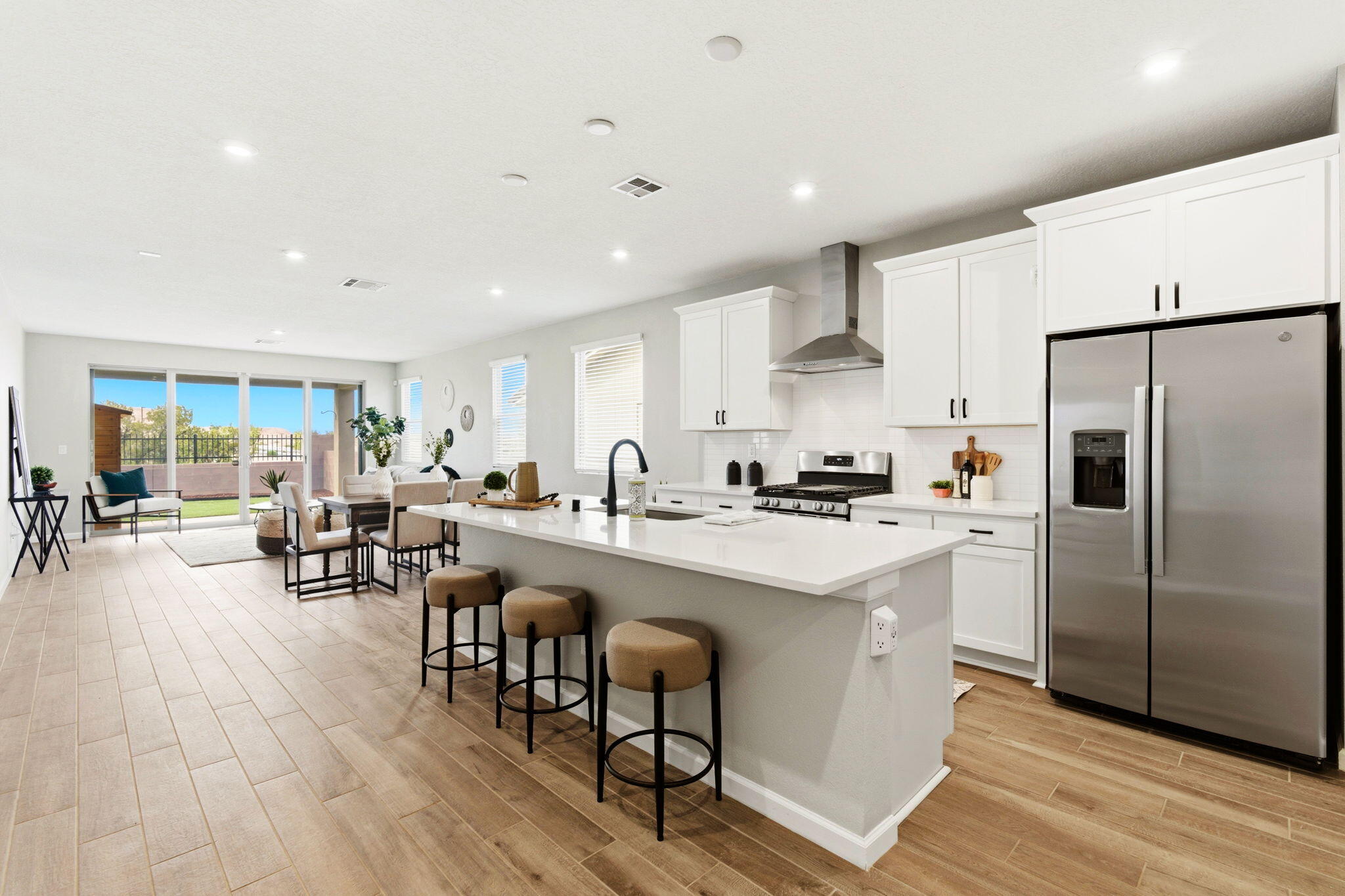 3305 Wolf Tail Loop NE