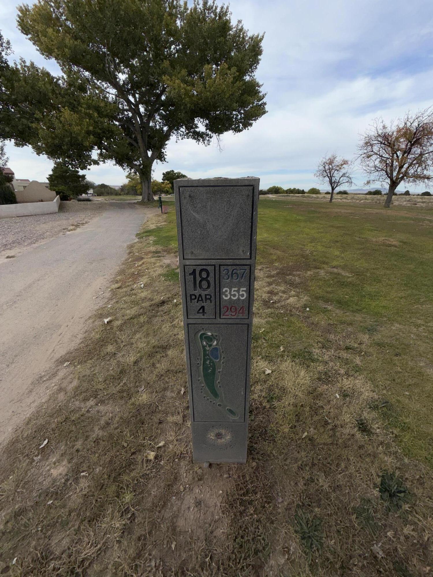 304 GREENSPOINT Lane