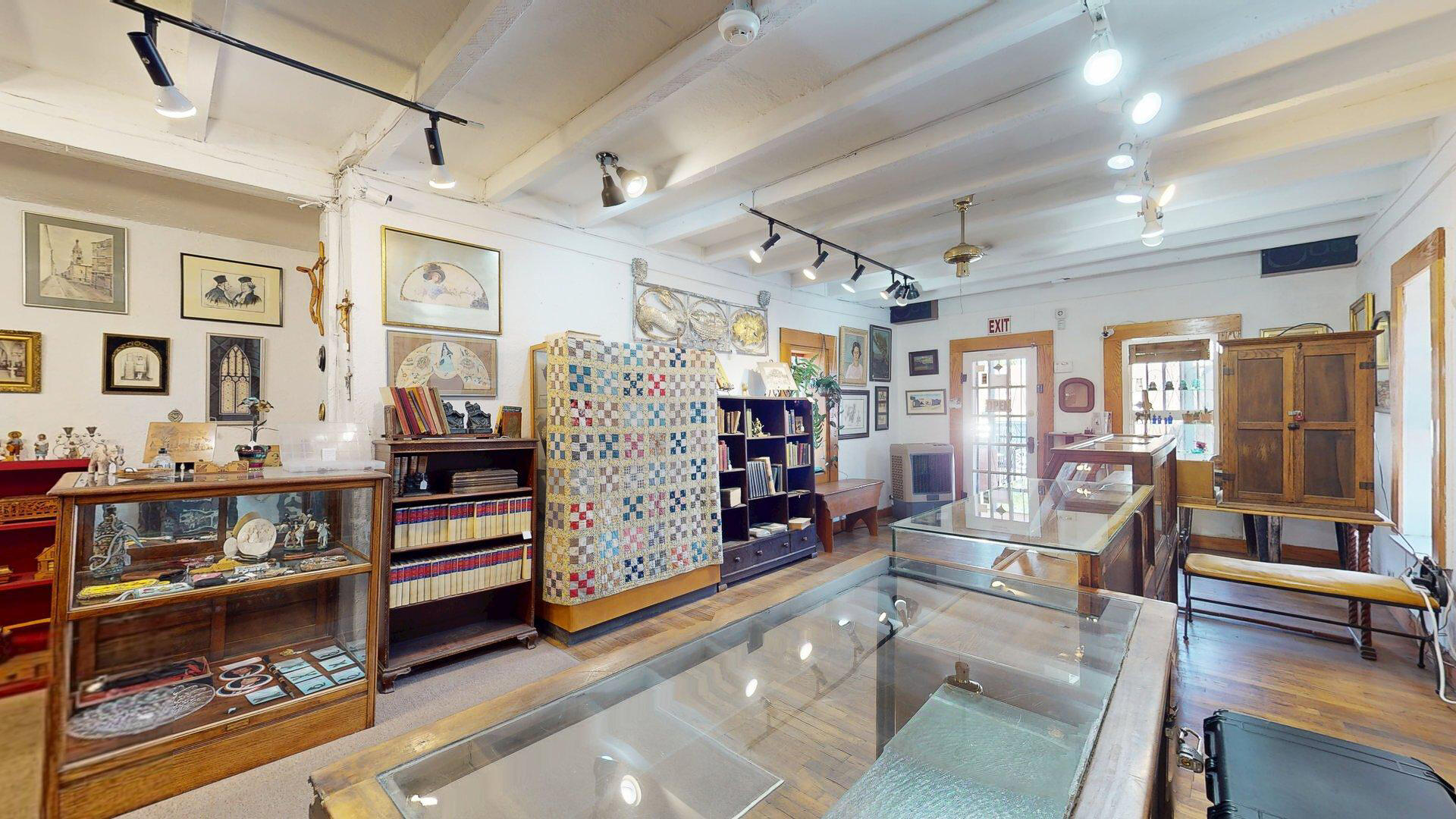 416 Romero Street NW