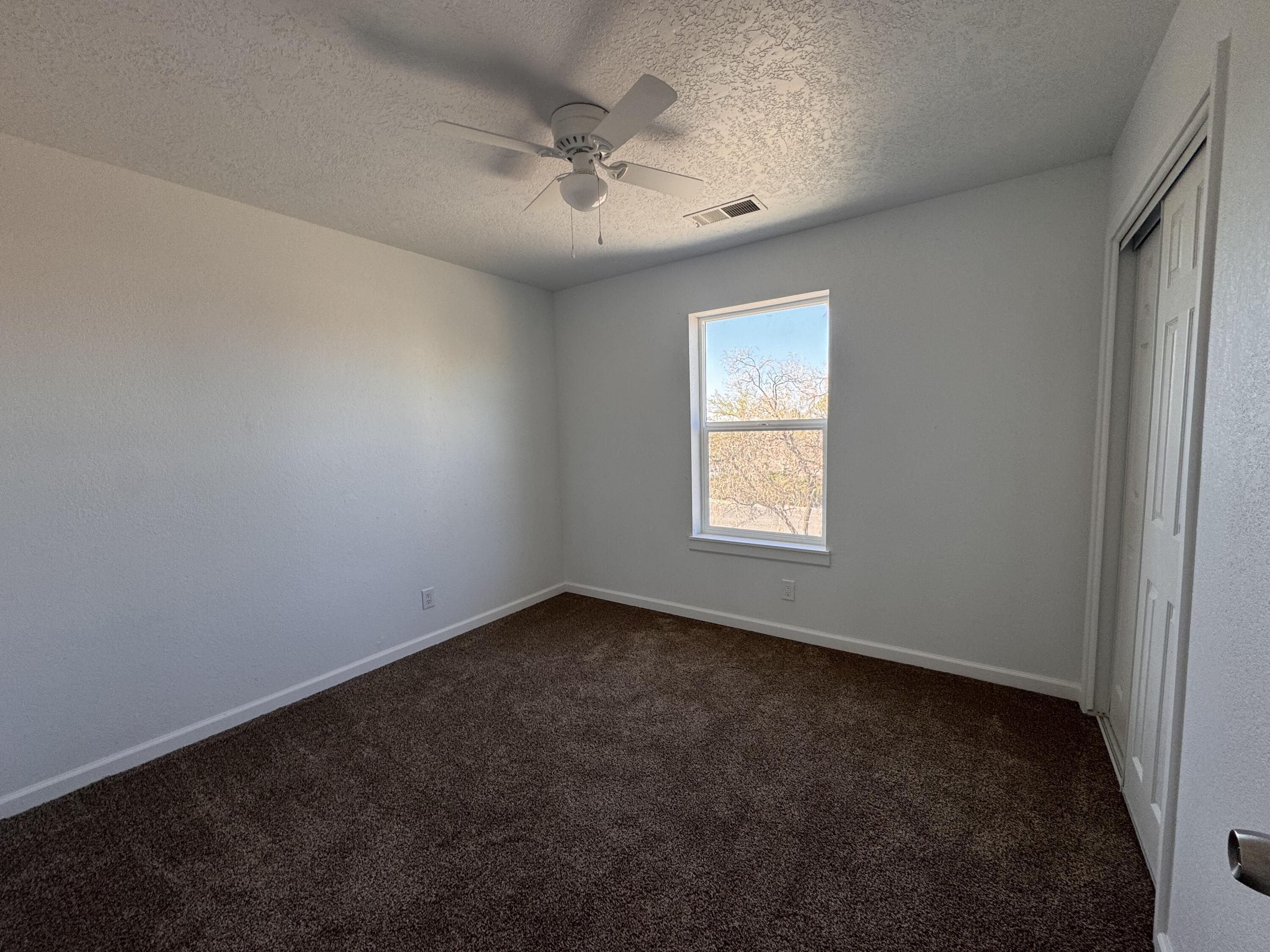 16 Apache Plume Road, Los Lunas, New Mexico image 18
