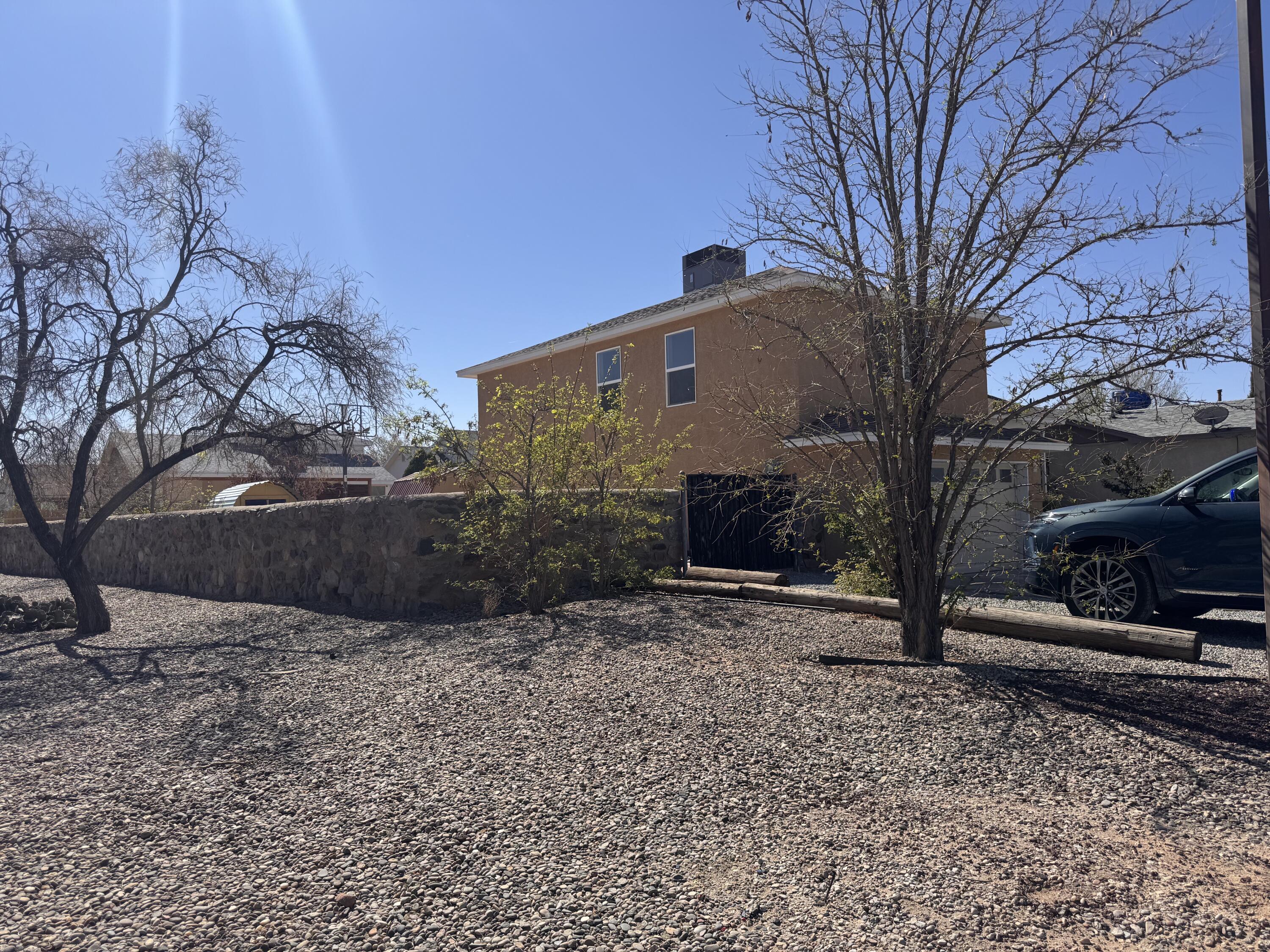 16 Apache Plume Road, Los Lunas, New Mexico image 4
