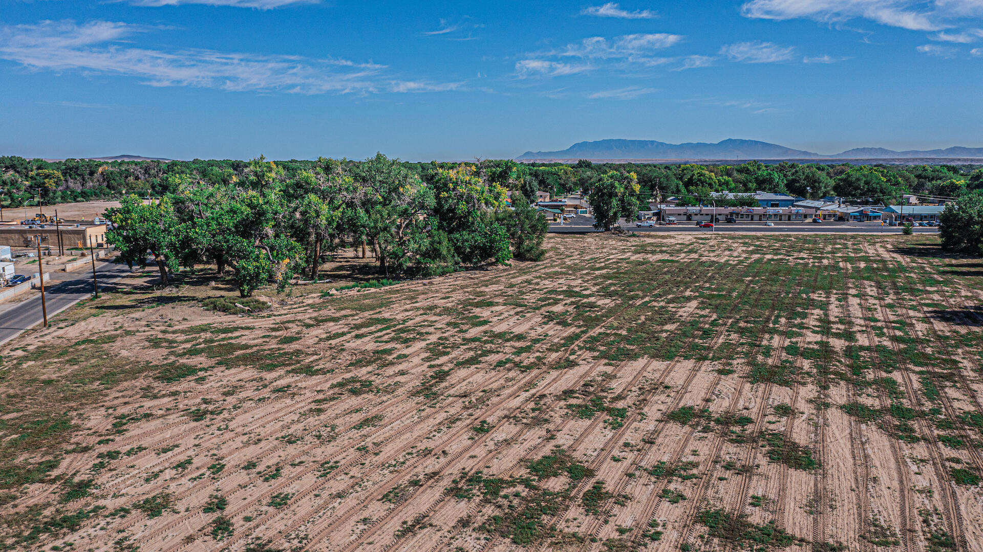 Main St & Edeal Rd, Los Lunas, New Mexico image 17