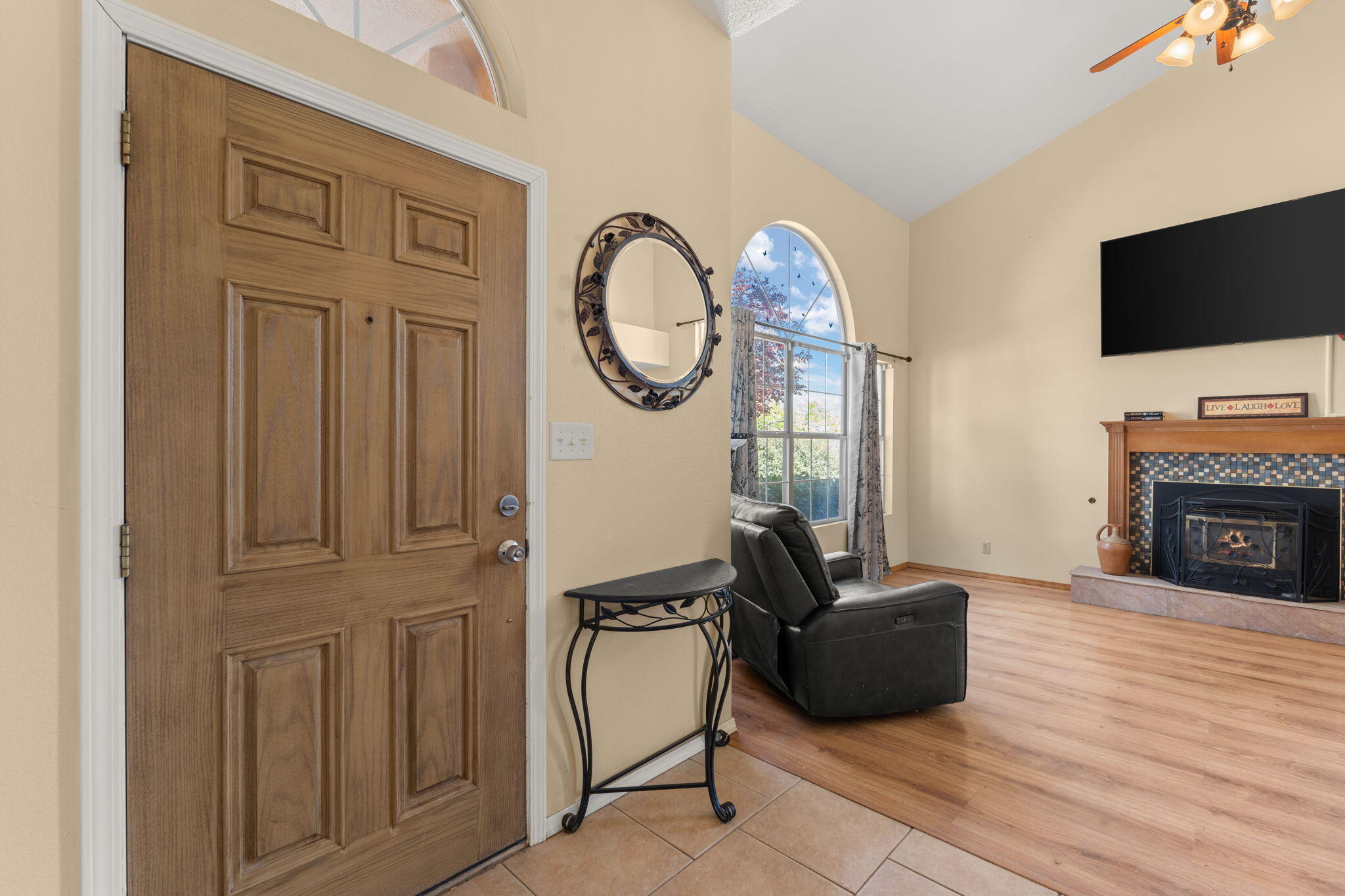 2553 Cabezon Drive, Rio Rancho, New Mexico image 5