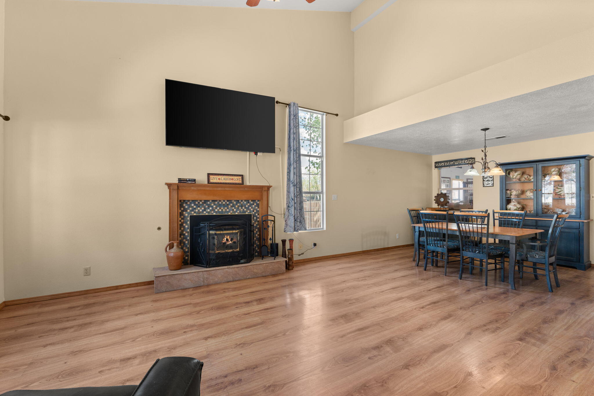 2553 Cabezon Drive, Rio Rancho, New Mexico image 6