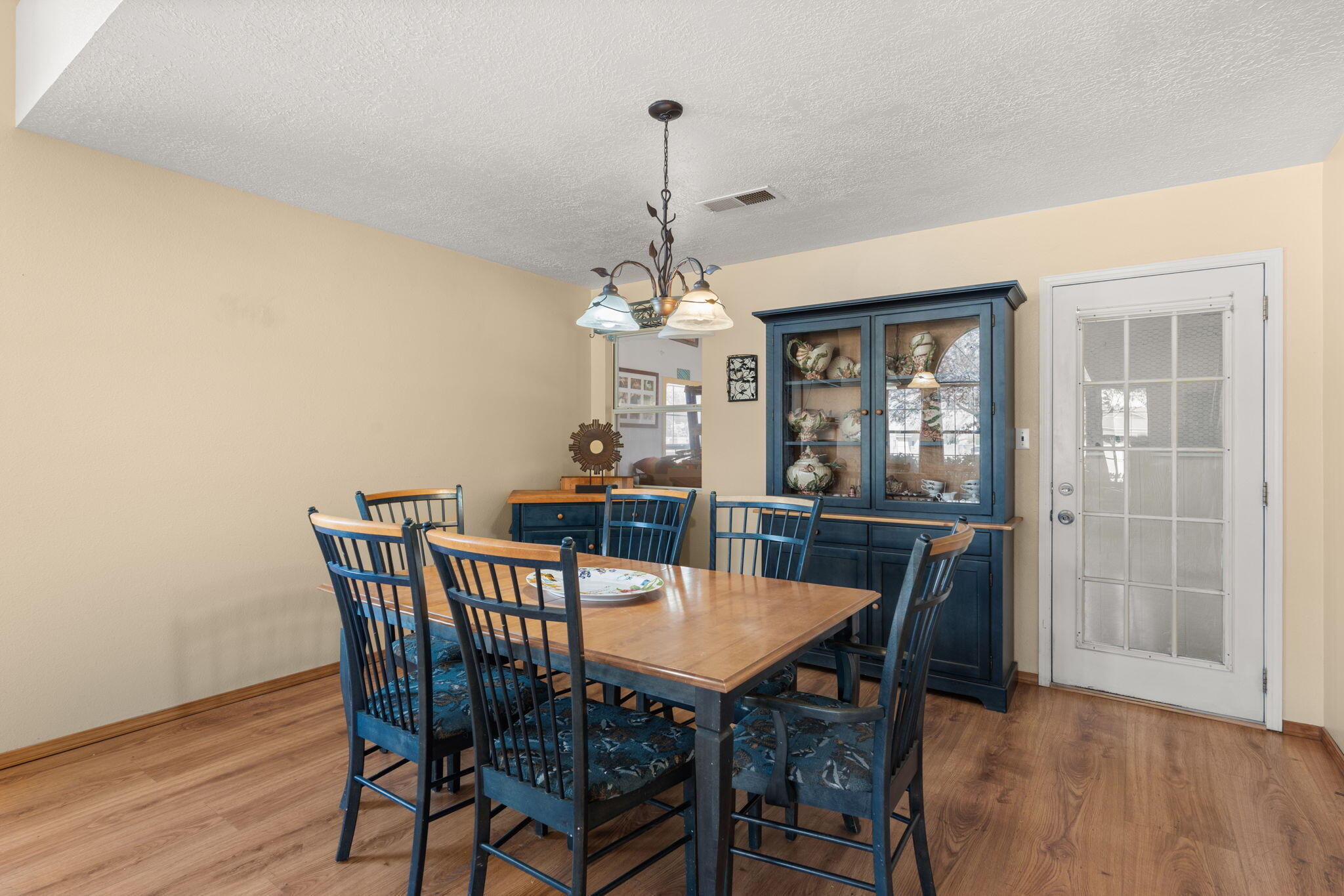 2553 Cabezon Drive, Rio Rancho, New Mexico image 8