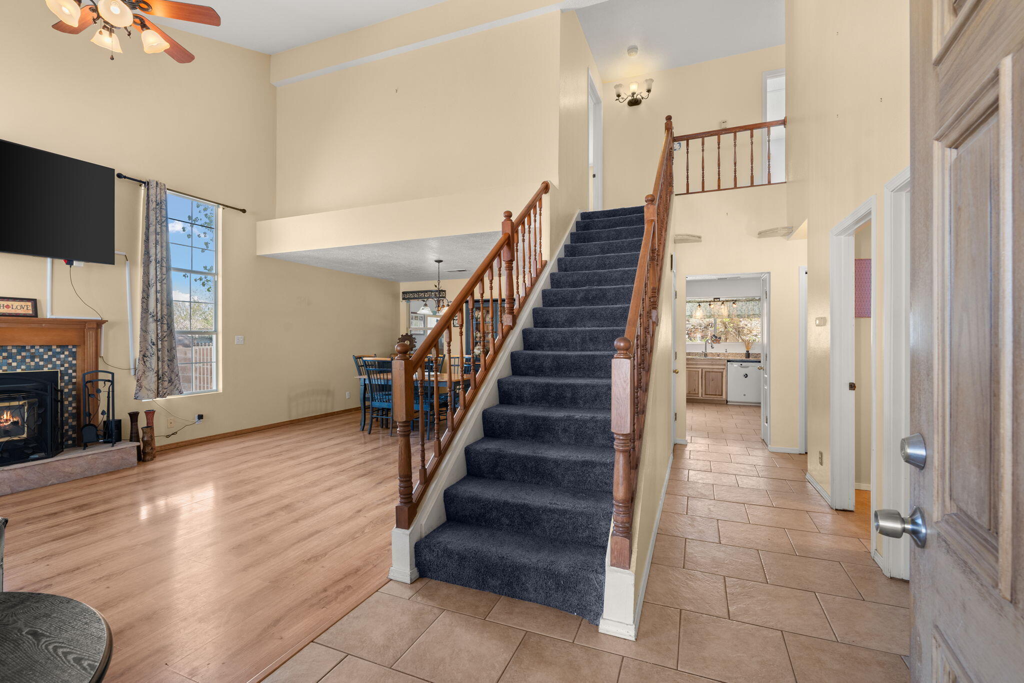 2553 Cabezon Drive, Rio Rancho, New Mexico image 4