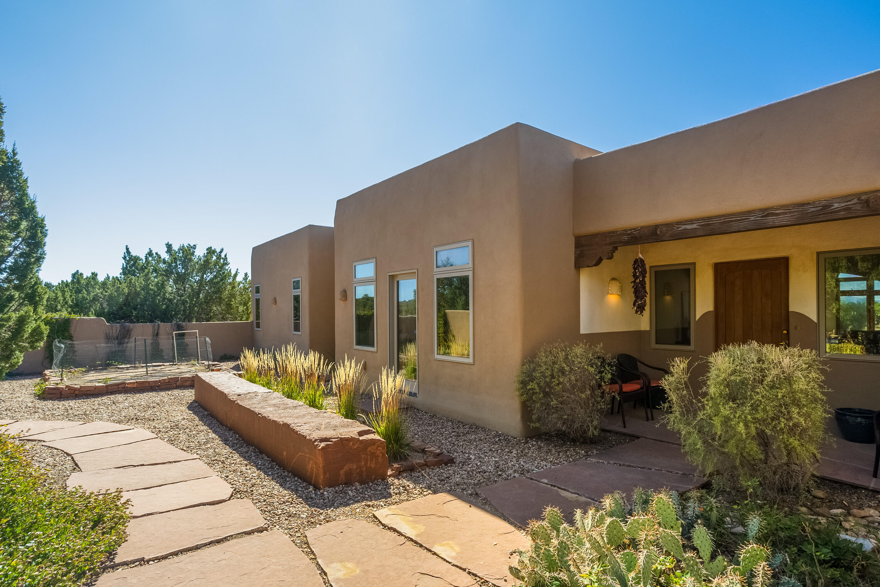 14 Chapala Road, Santa Fe, New Mexico image 4