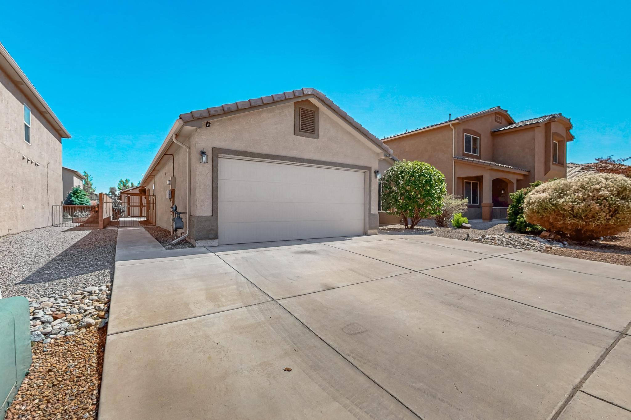8224 Chilte Pine Road, Albuquerque, New Mexico image 2