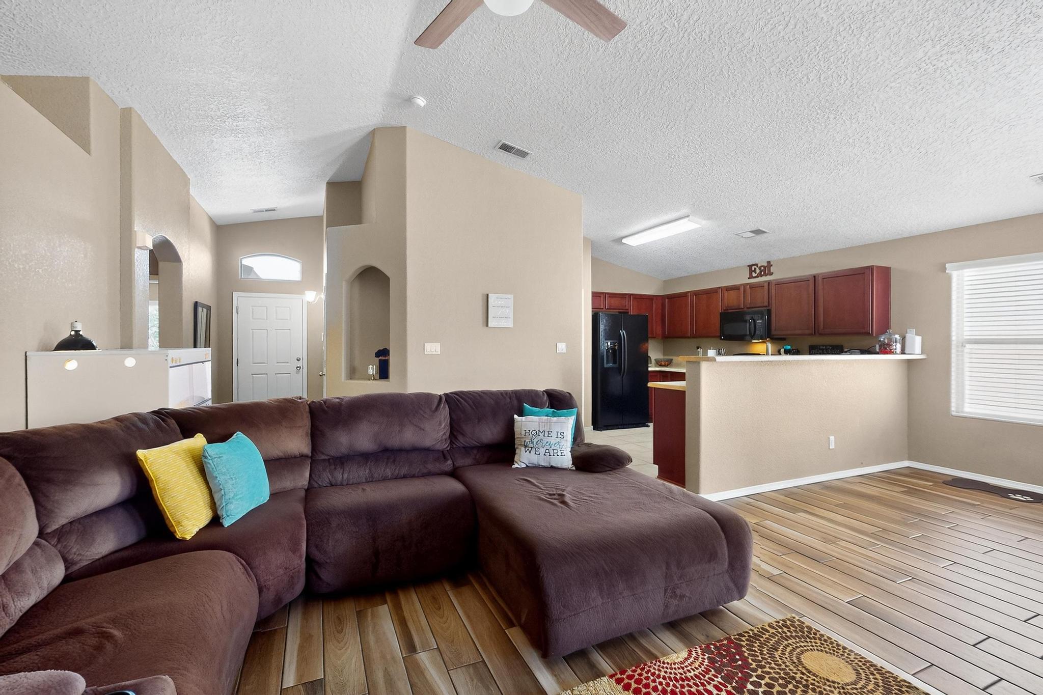 8224 Chilte Pine Road, Albuquerque, New Mexico image 5