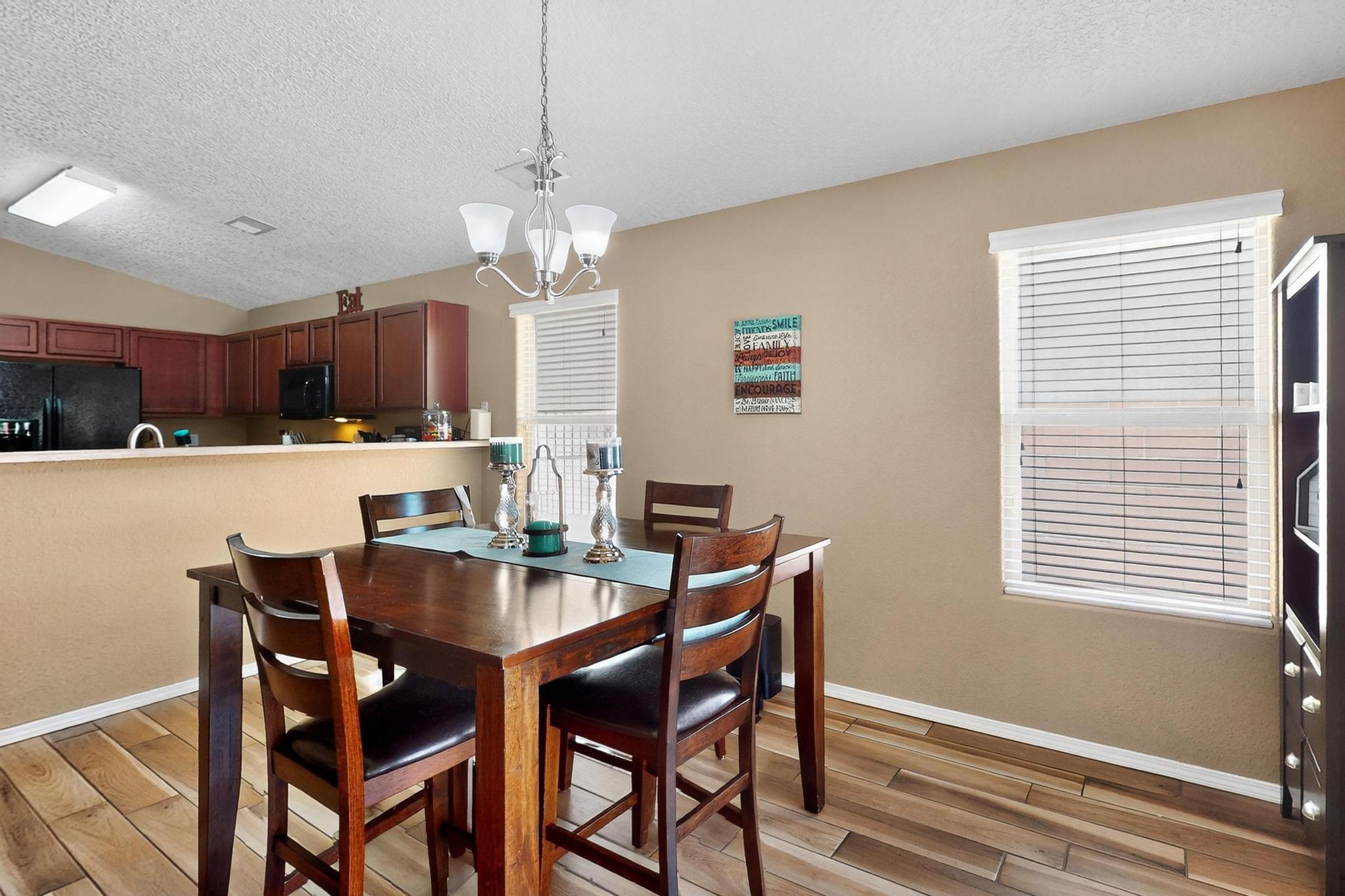 8224 Chilte Pine Road, Albuquerque, New Mexico image 9