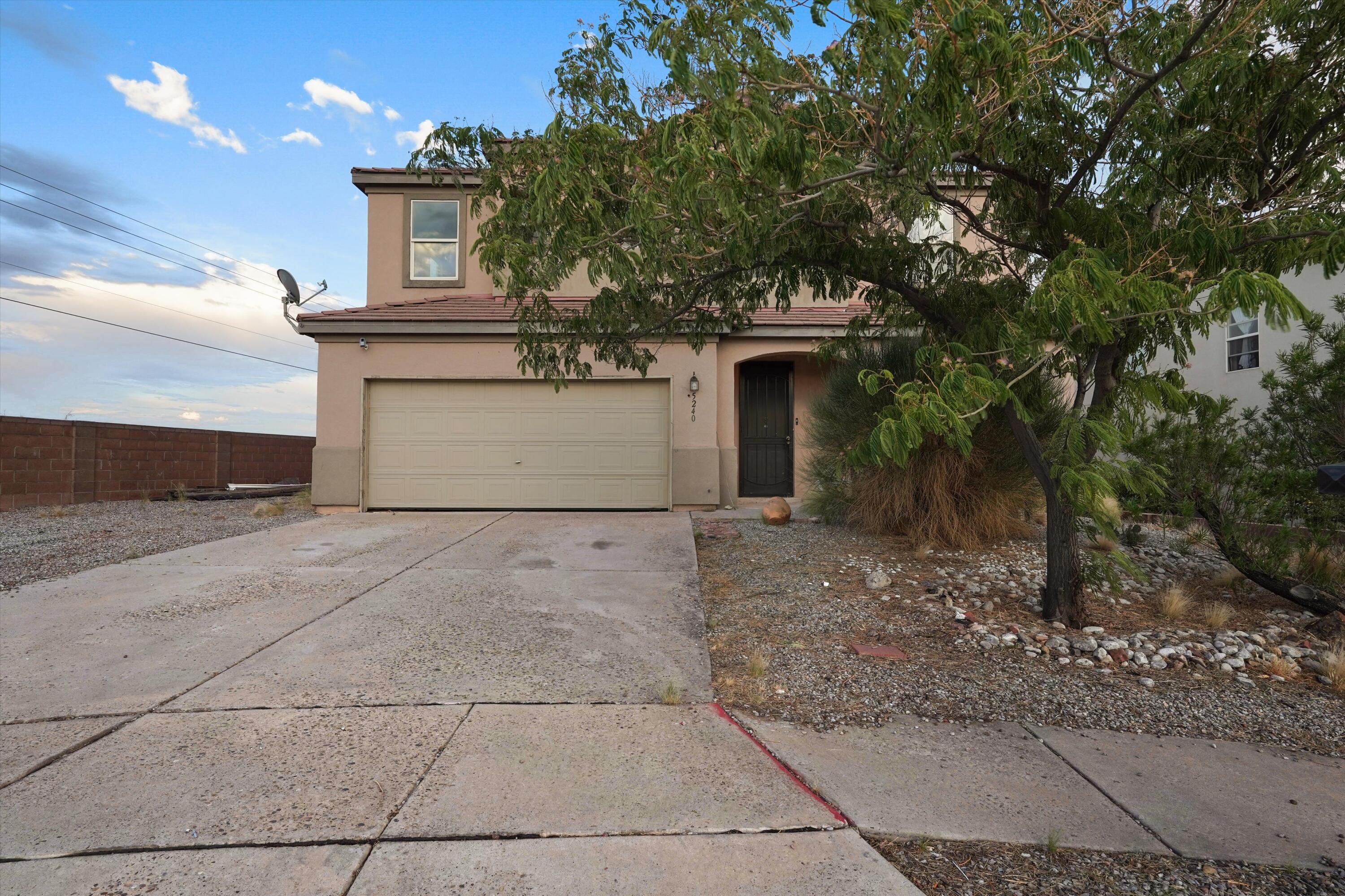 5240 W Dexter Court NE - Photo 2