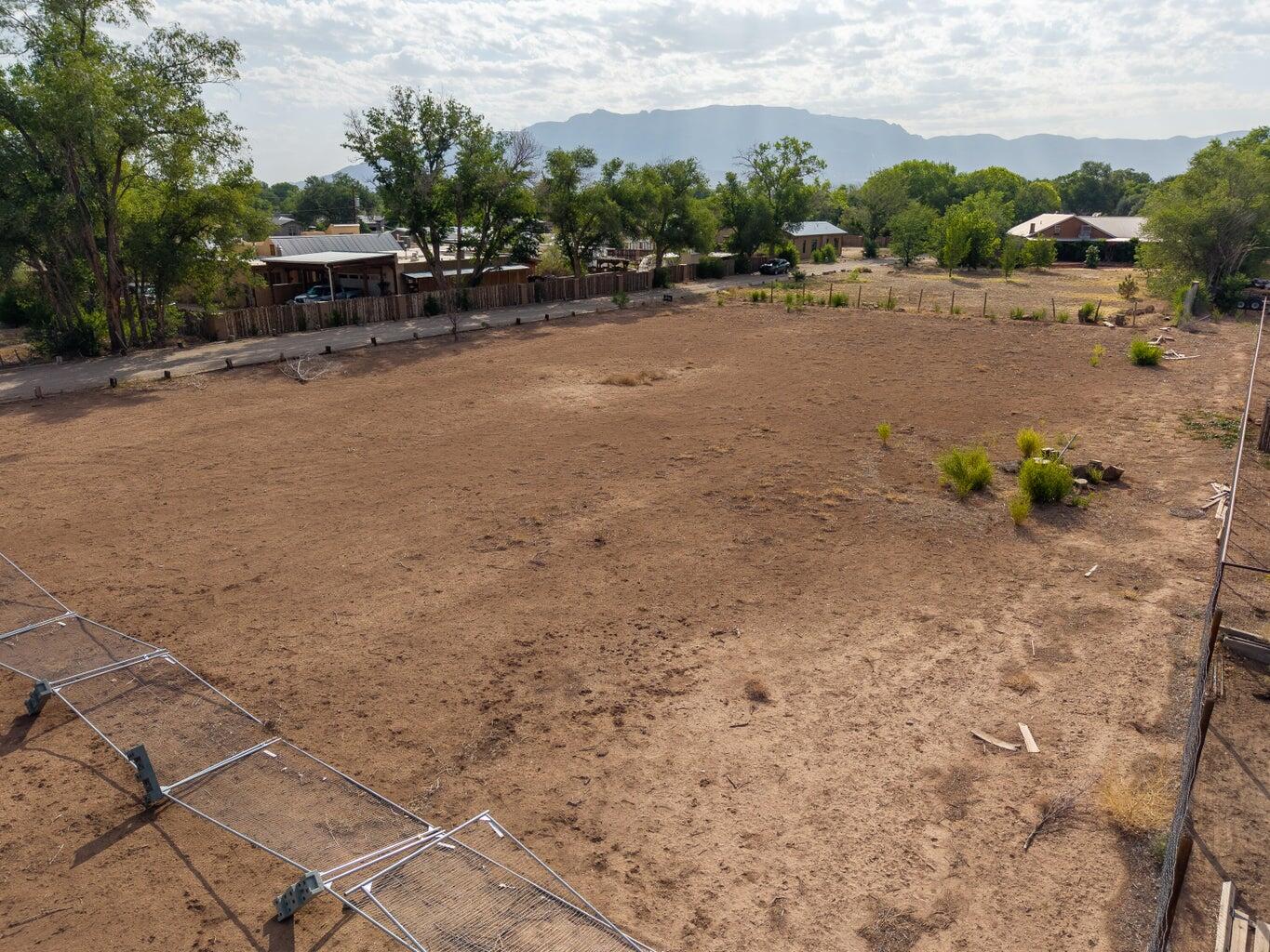 808 Camino Del Prado NW