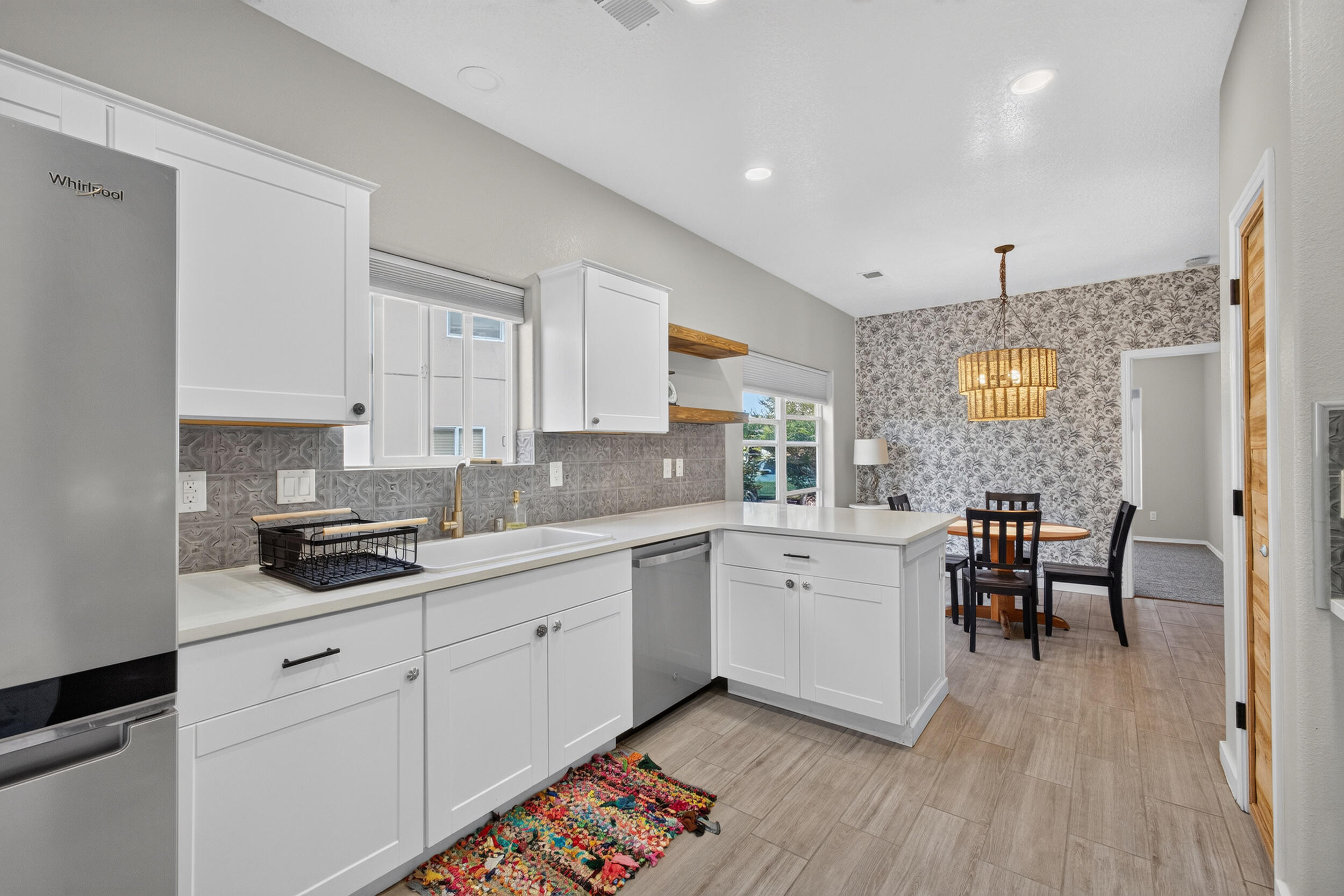 1118 Desert Sunflower Drive NE