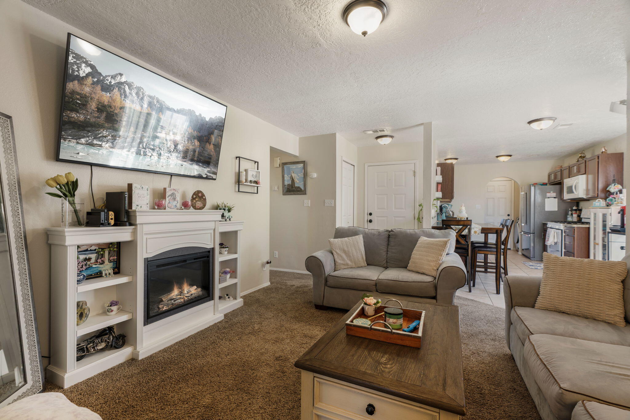 2185 High Desert Circle NE