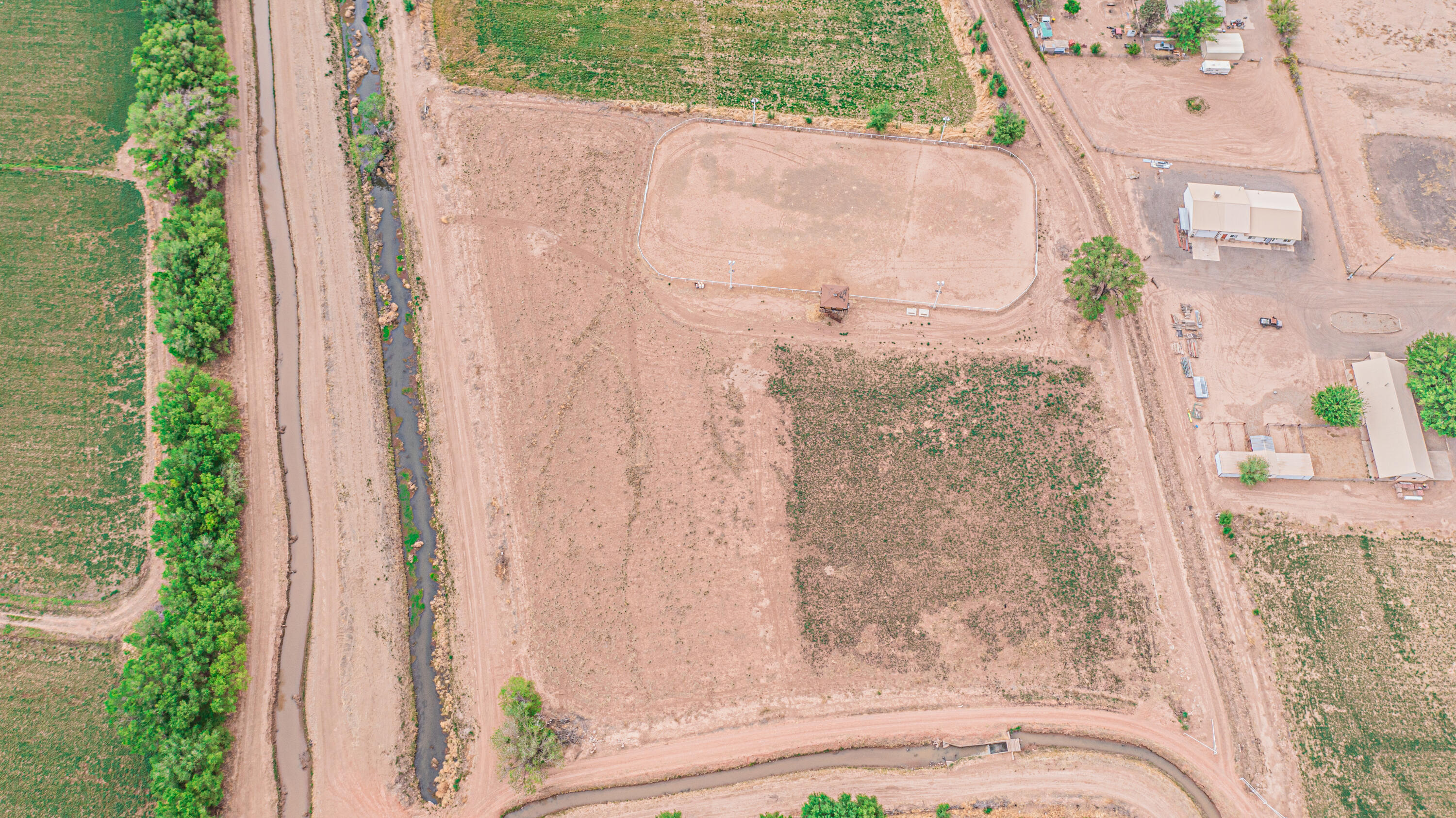 1214 BOSQUE FARMS Boulevard