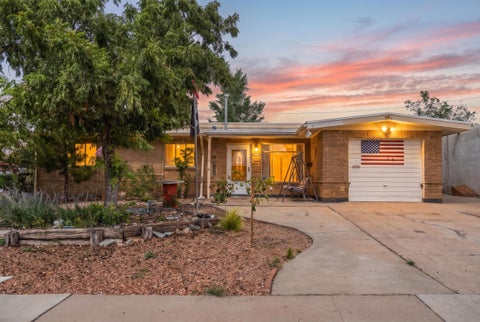 Homes For Sale - 11401 Mountain Road<br/> Albuquerque, NM 87112